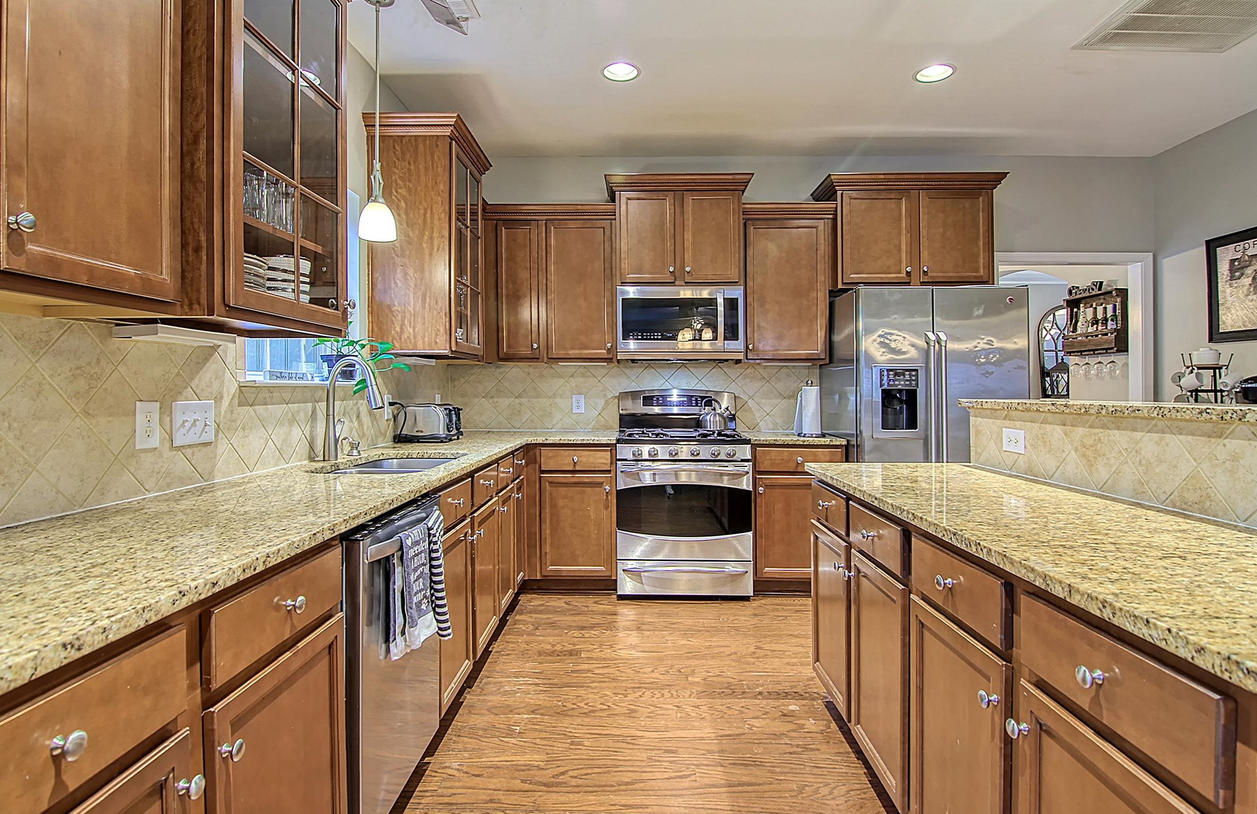 502 Chaff Ln, Moncks Corner SC  29461-8884 exterior