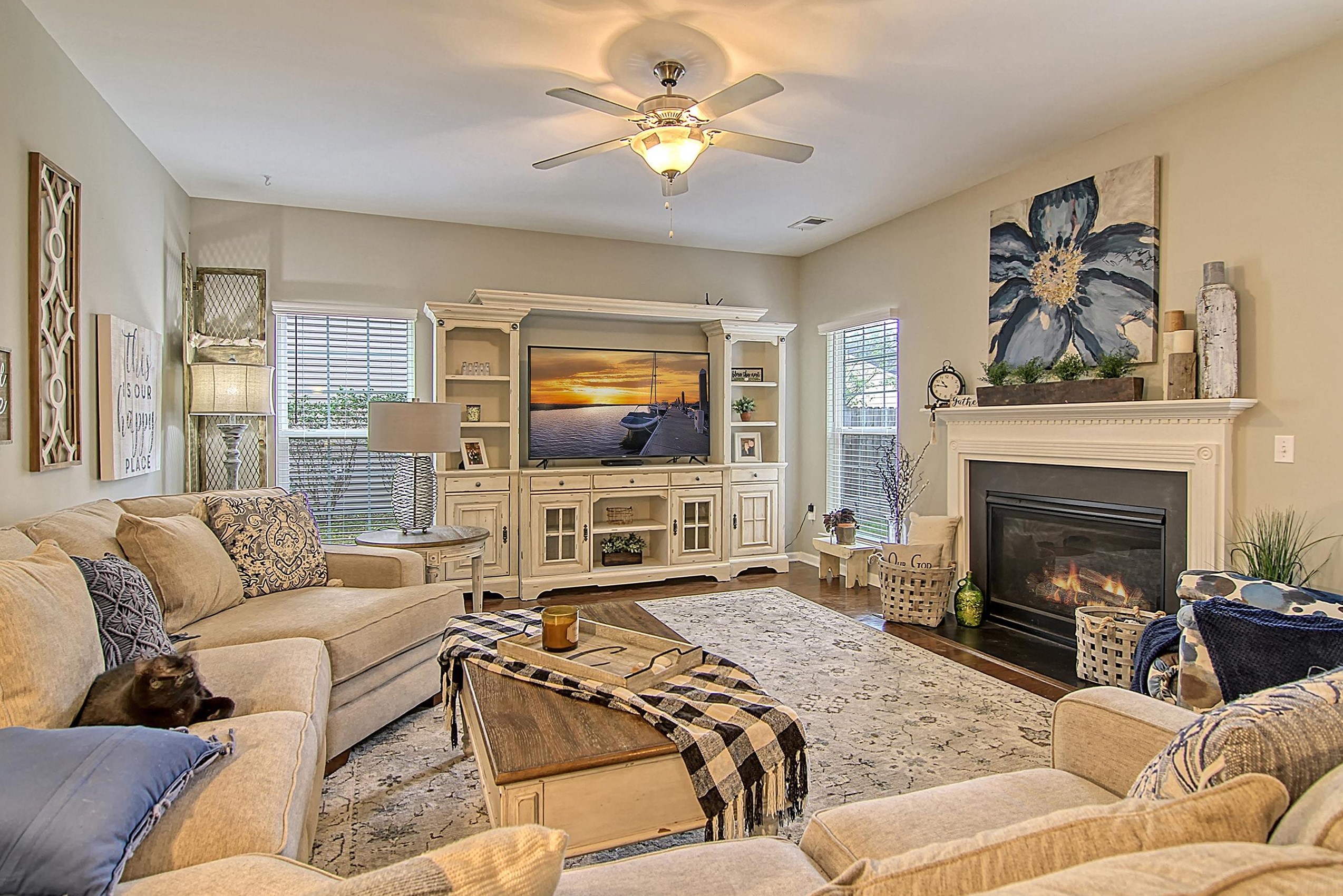 502 Chaff Ln, Moncks Corner SC  29461-8884 exterior