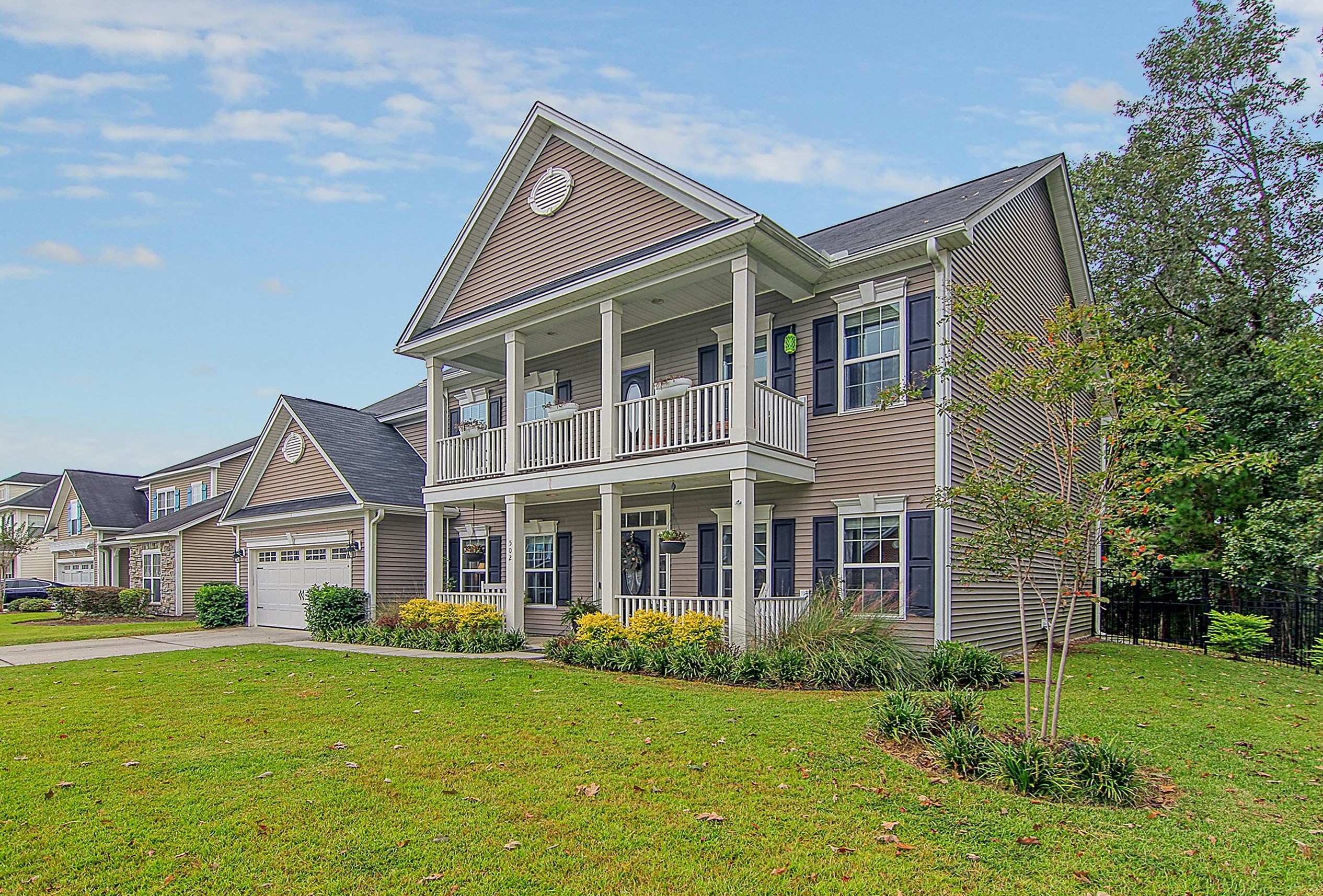 502 Chaff Ln, Moncks Corner SC  29461-8884 exterior