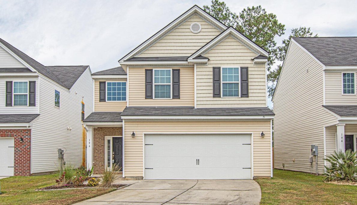 196 Longford Dr, Summerville SC  29483-5641 exterior