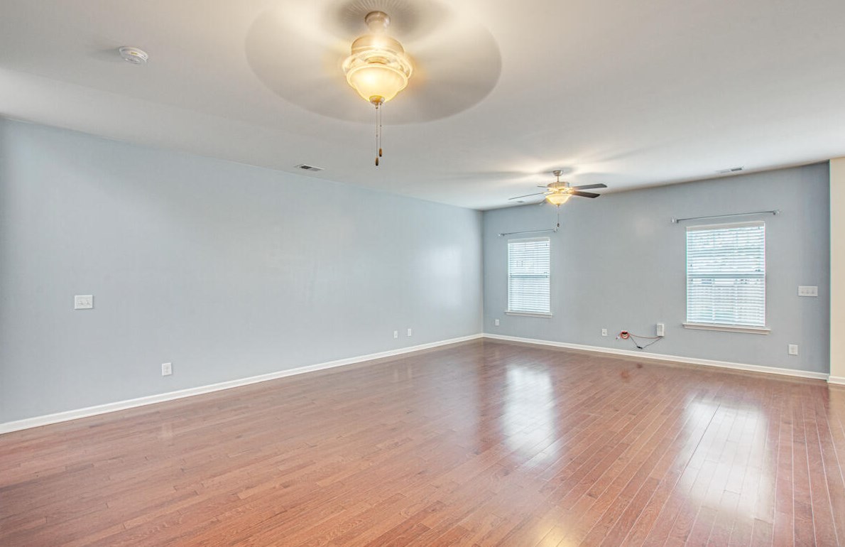 196 Longford Dr, Summerville SC  29483-5641 exterior
