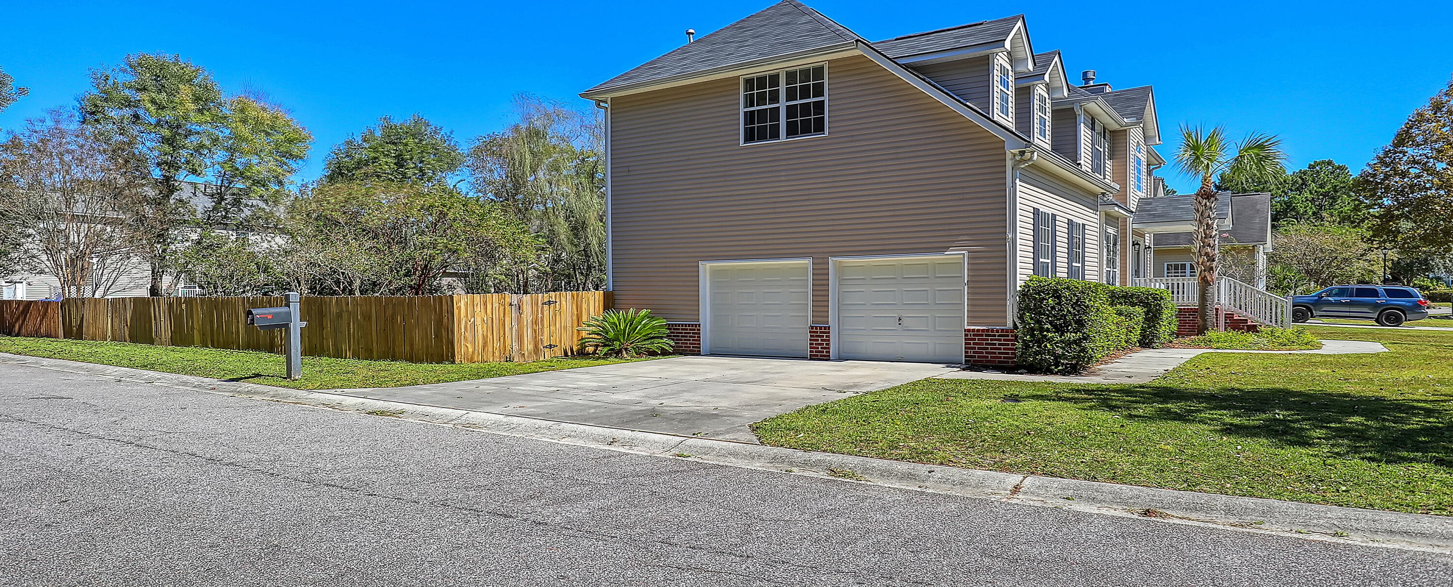 1935 N Smokerise Way, Mount Pleasant, SC 29466