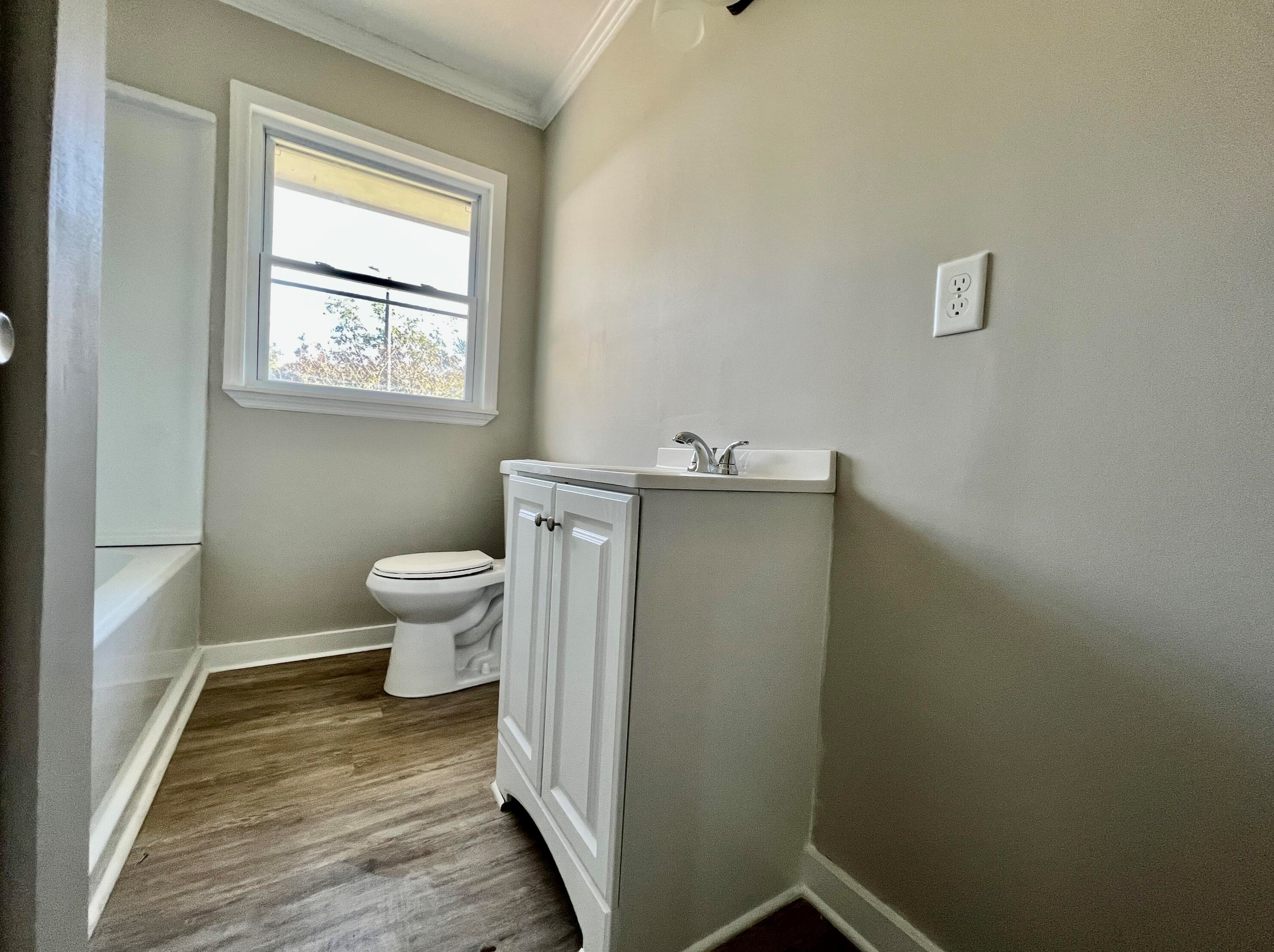 306 Cotie Ln, Moncks Corner SC  29461-7393 exterior