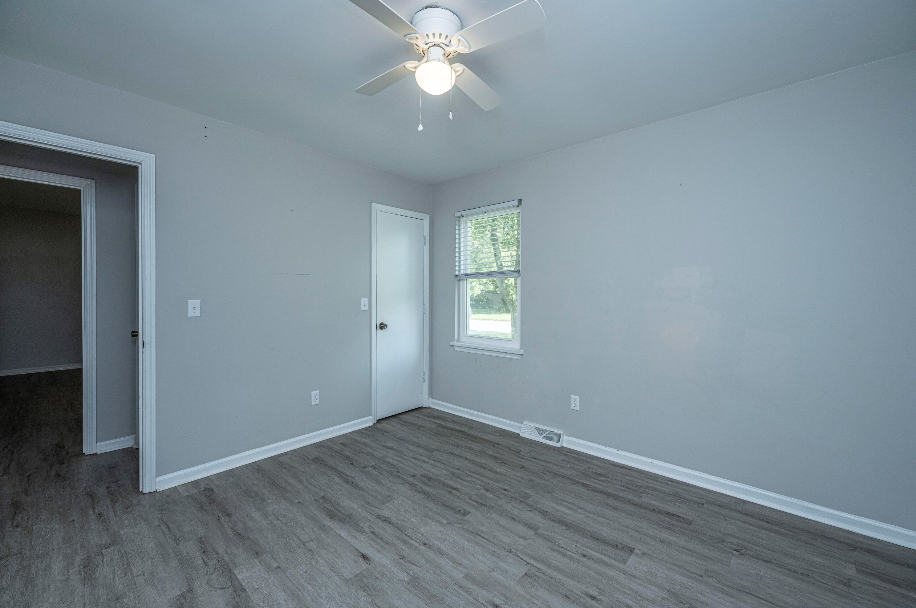 241 Foxborough Rd, Charleston SC  29445-2753 exterior