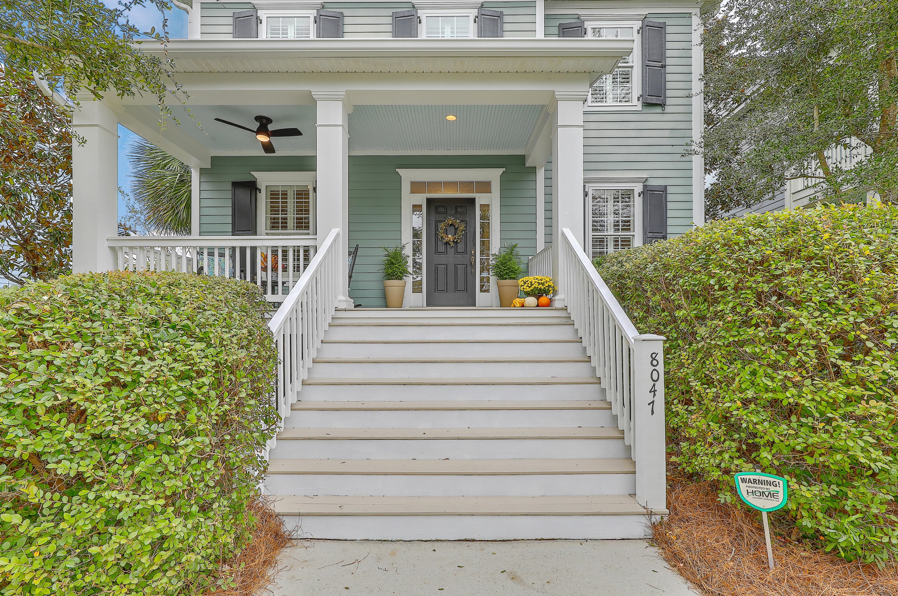 8047 Gibbon St, Charleston SC 29492-8351 exterior