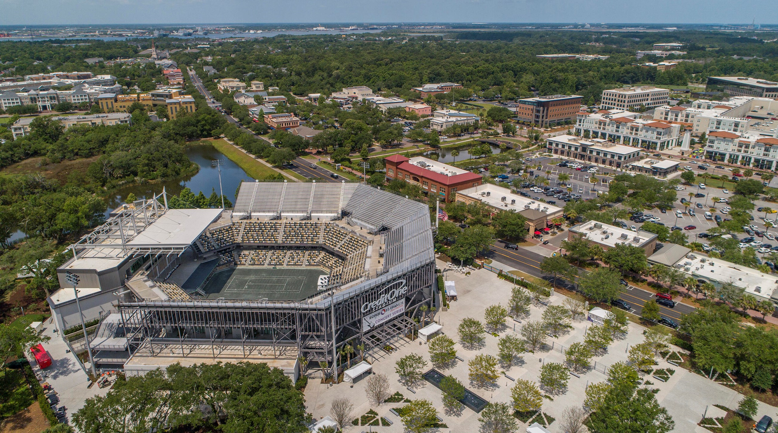 8047 Gibbon St, Charleston SC 29492-8351 exterior