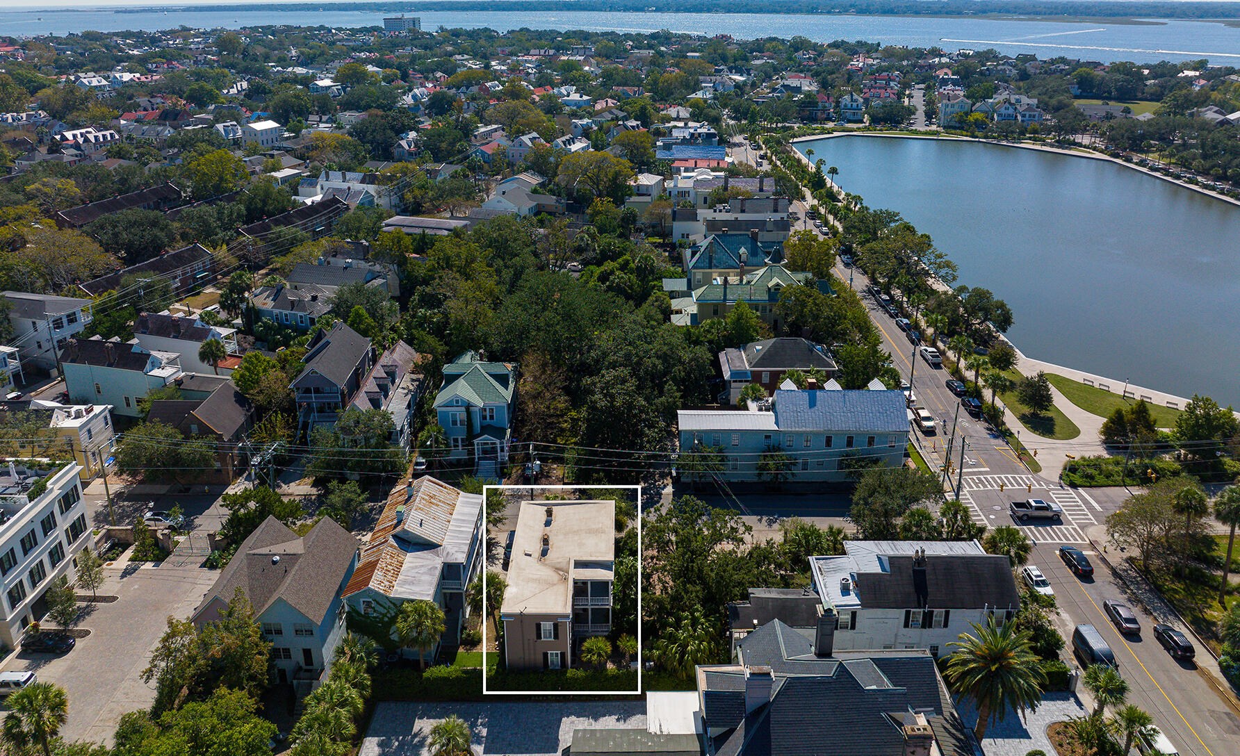 106 Beaufain St, Charleston SC  29401-1728 exterior