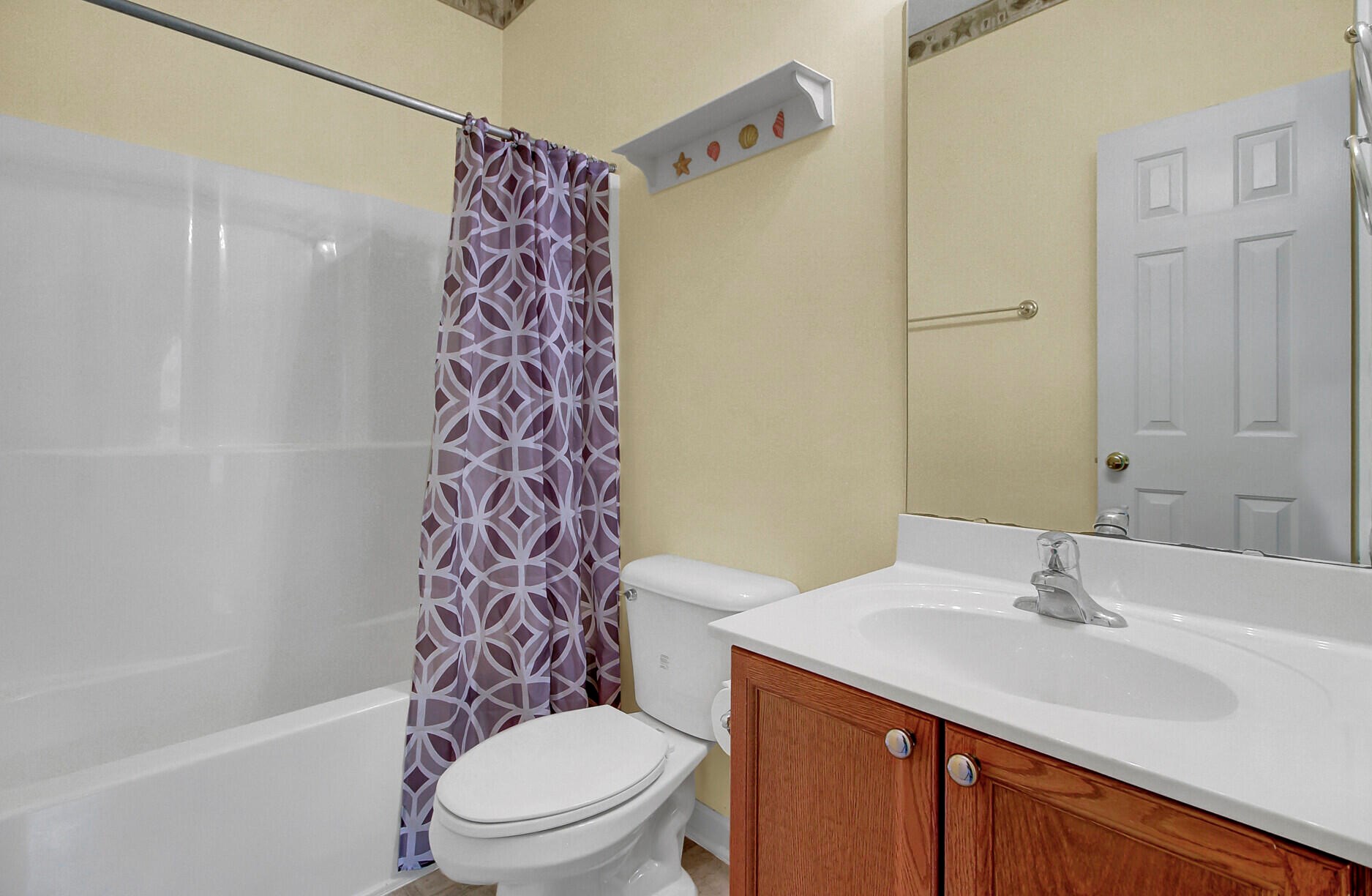 126 Cannonsmill Ln, Summerville SC  29485-6409 exterior