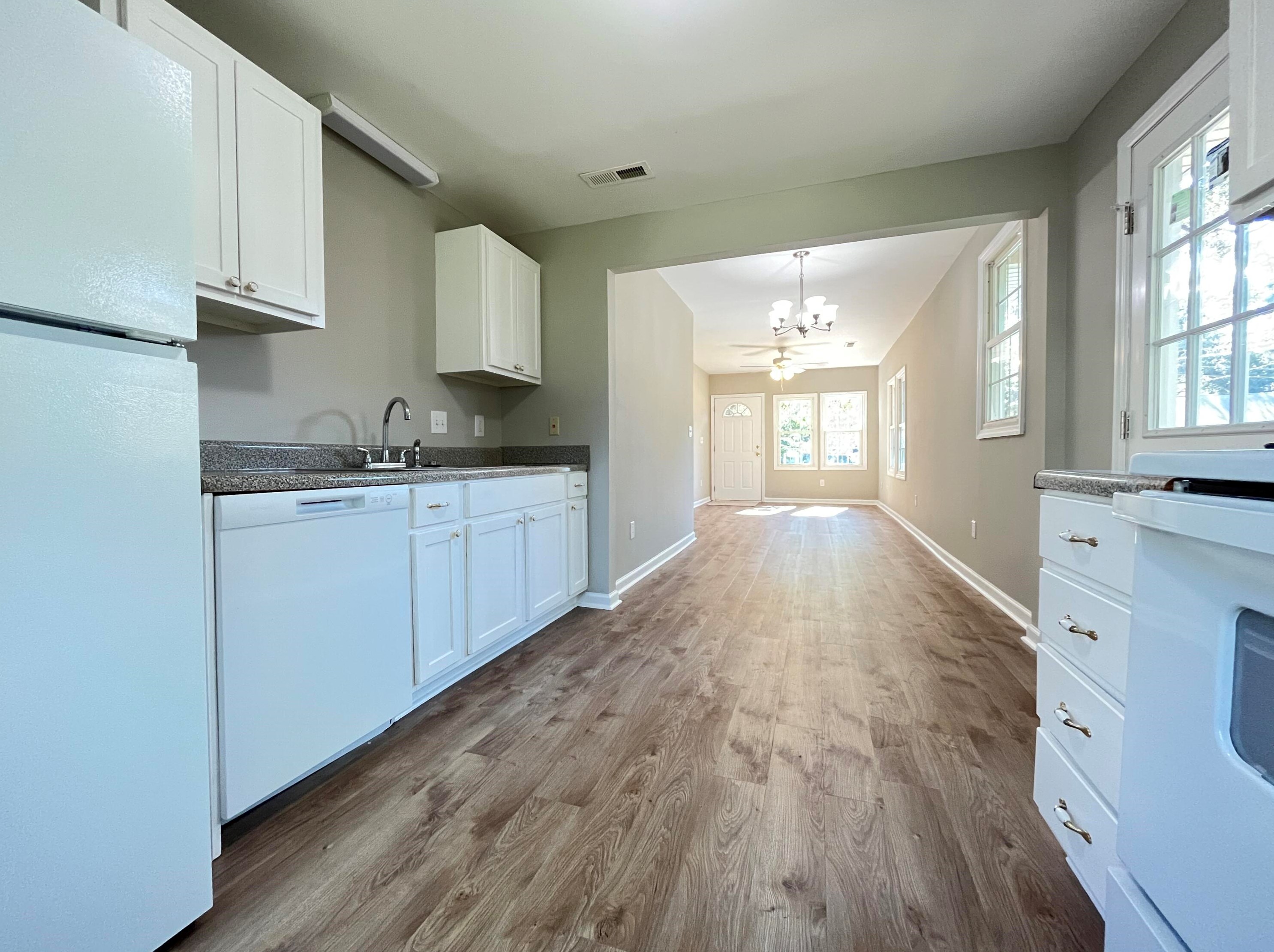 3428 Osceola St, Charleston SC  29405-7732 exterior