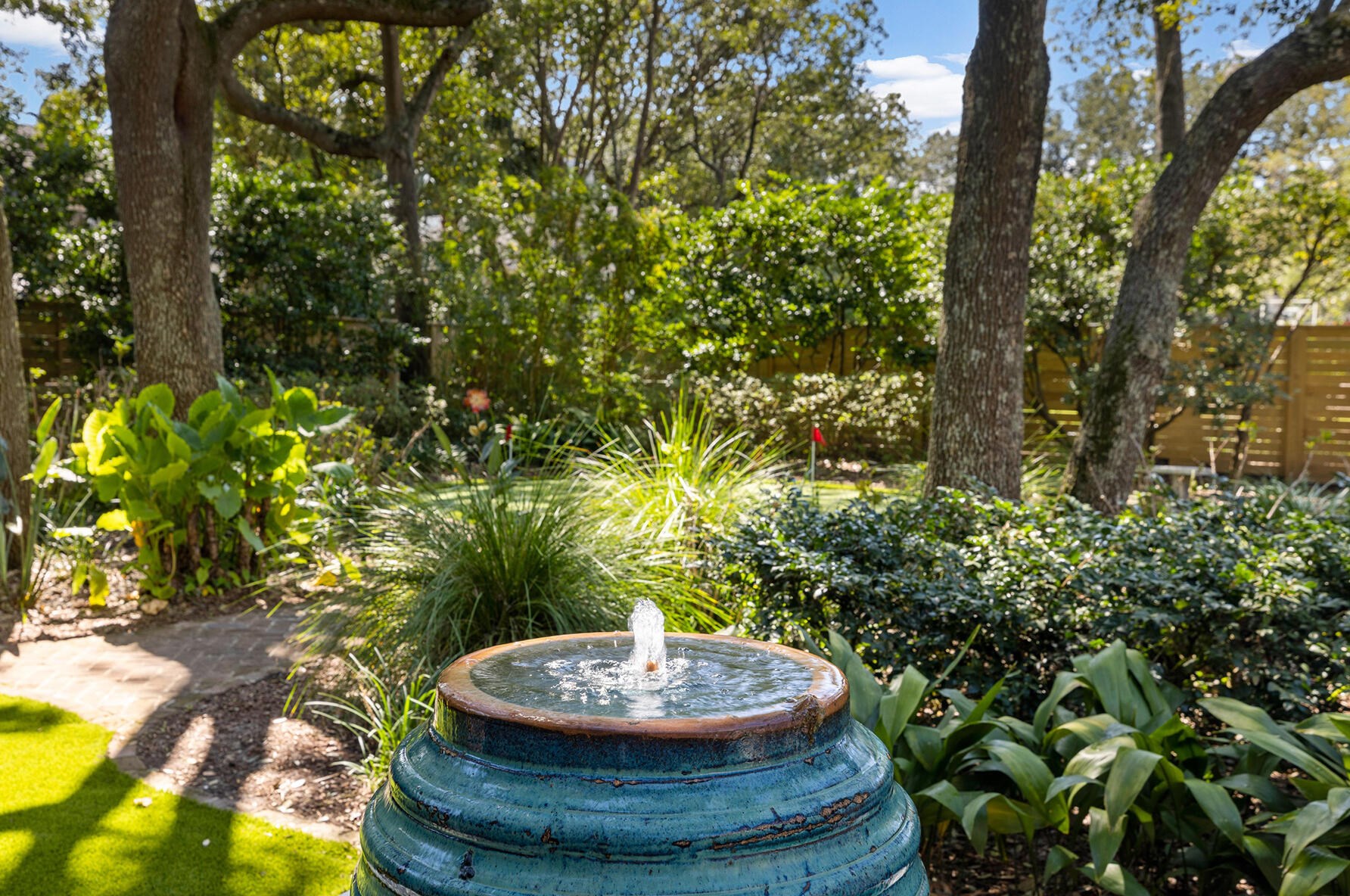 3 Cochran Ct, Charleston SC  29407-7505 exterior