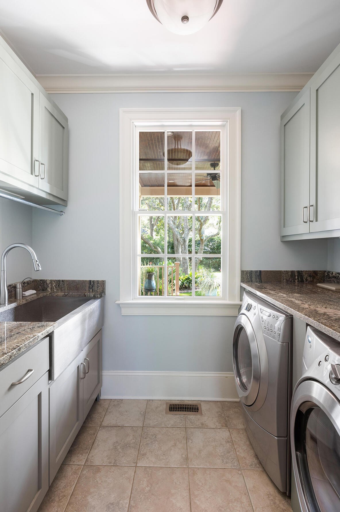 3 Cochran Ct, Charleston SC  29407-7505 exterior