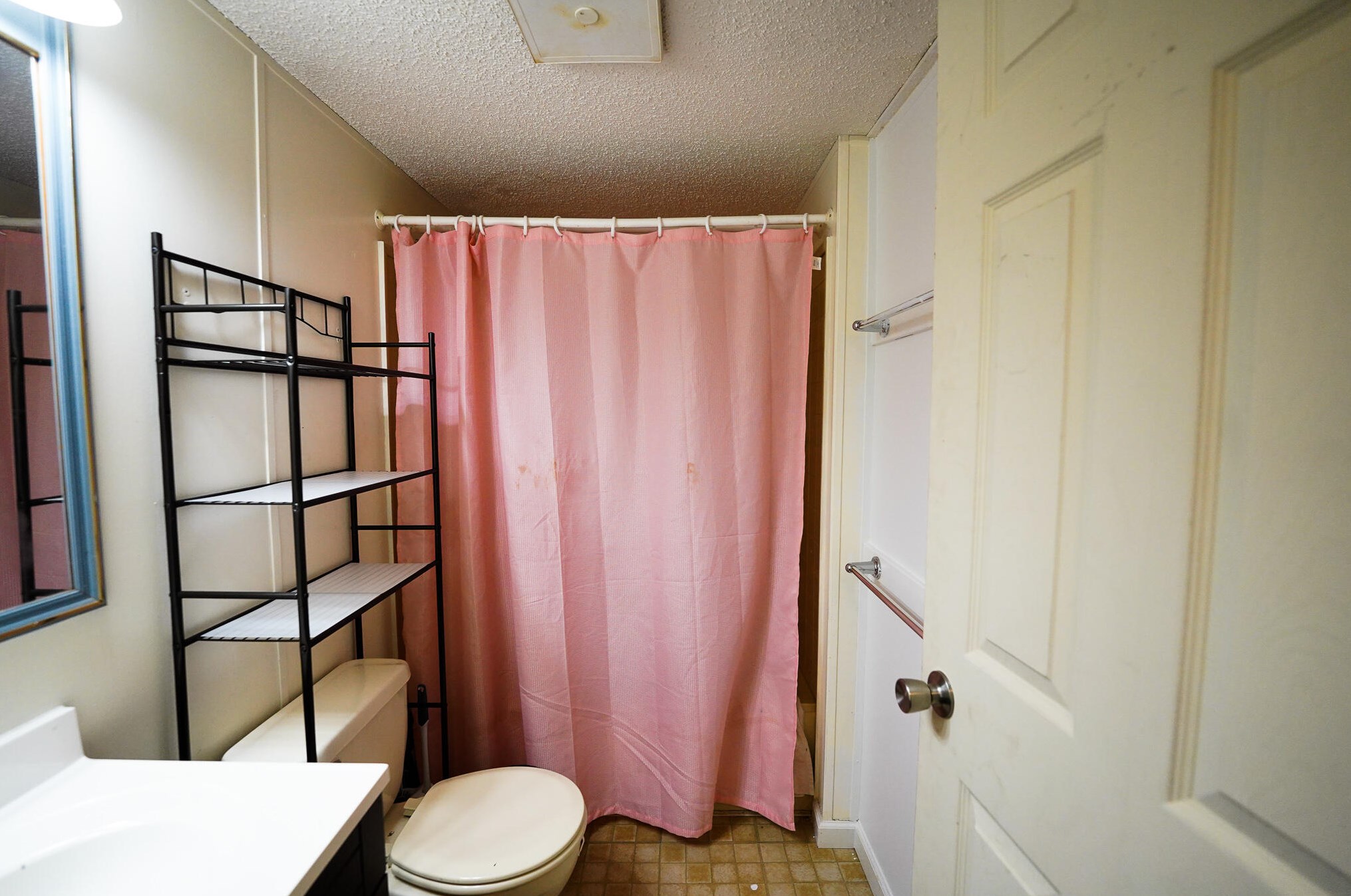 207 Catawba Hl Ct, Walterboro SC  29488-6689 exterior