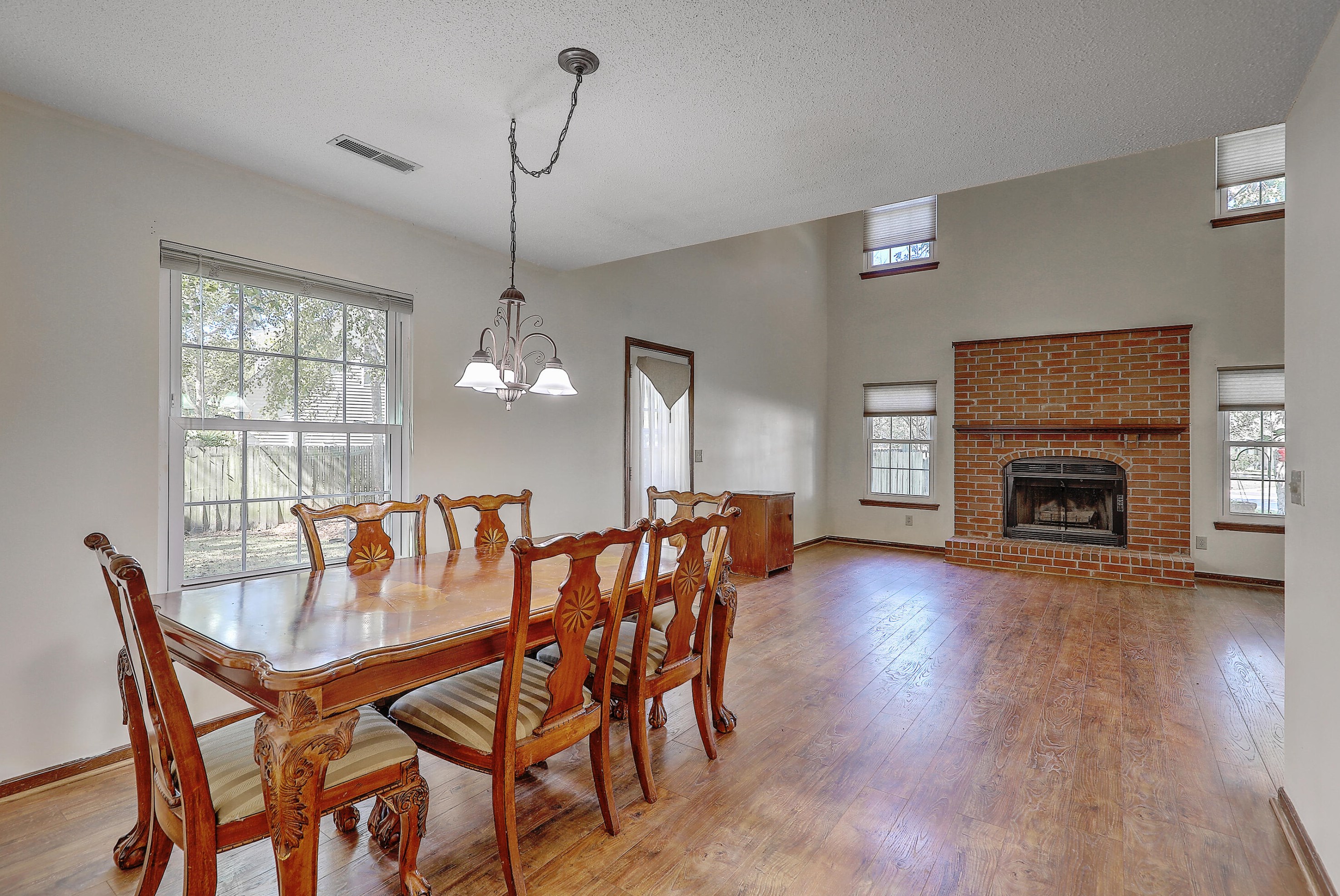 205 Fairfax Blvd, Charleston SC 29445-5731 exterior