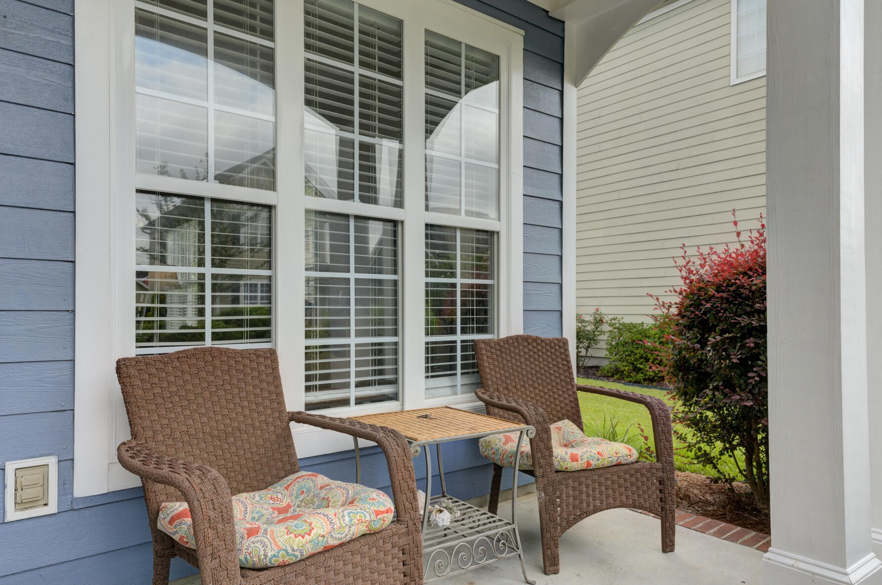 114 Foxglove Ave, Summerville SC  29483-5571 exterior