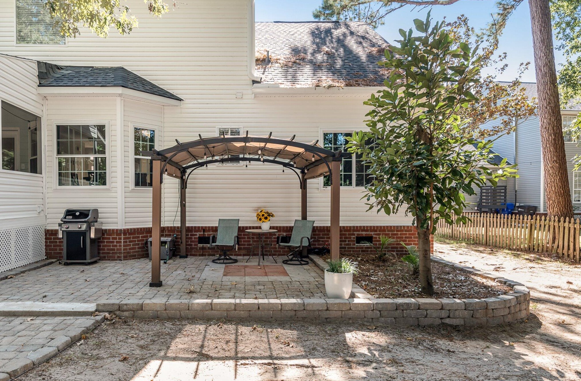 2813 Bottle Brush Ct, Mount Pleasant SC  29466-9202 exterior