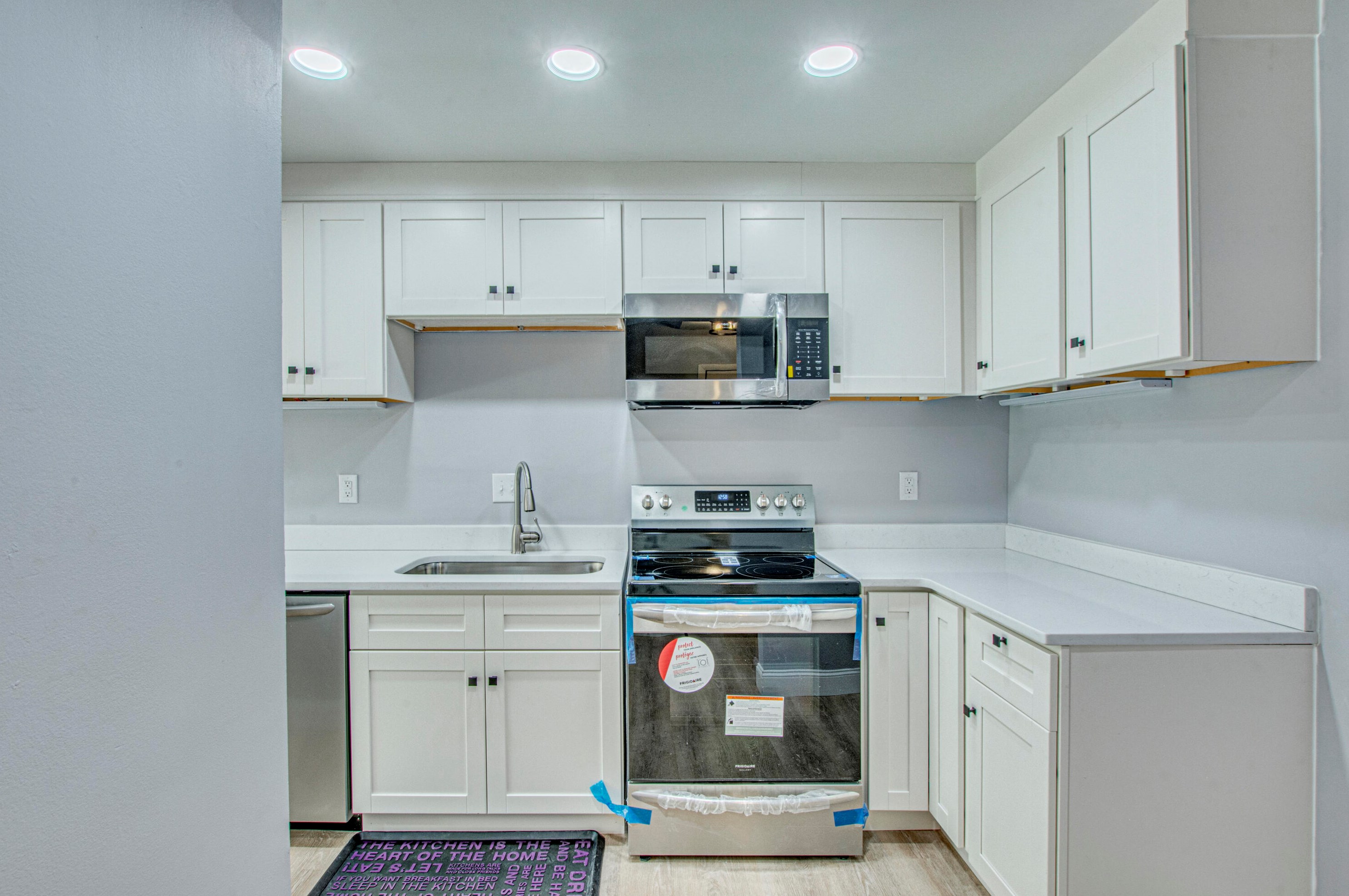 708 Andrea Ln, Charleston SC 29410-8630 exterior