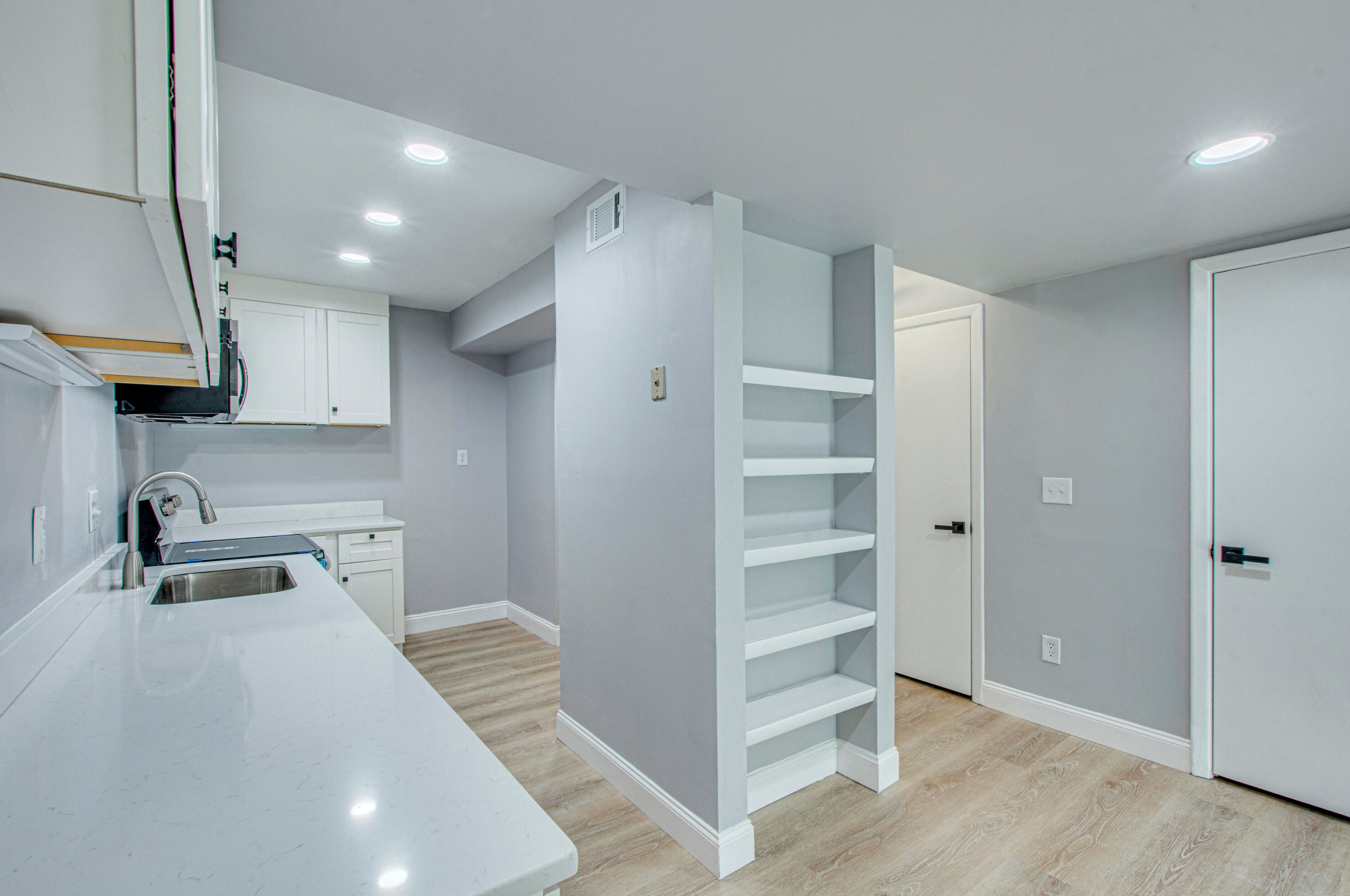 708 Andrea Ln, Charleston SC 29410-8630 exterior