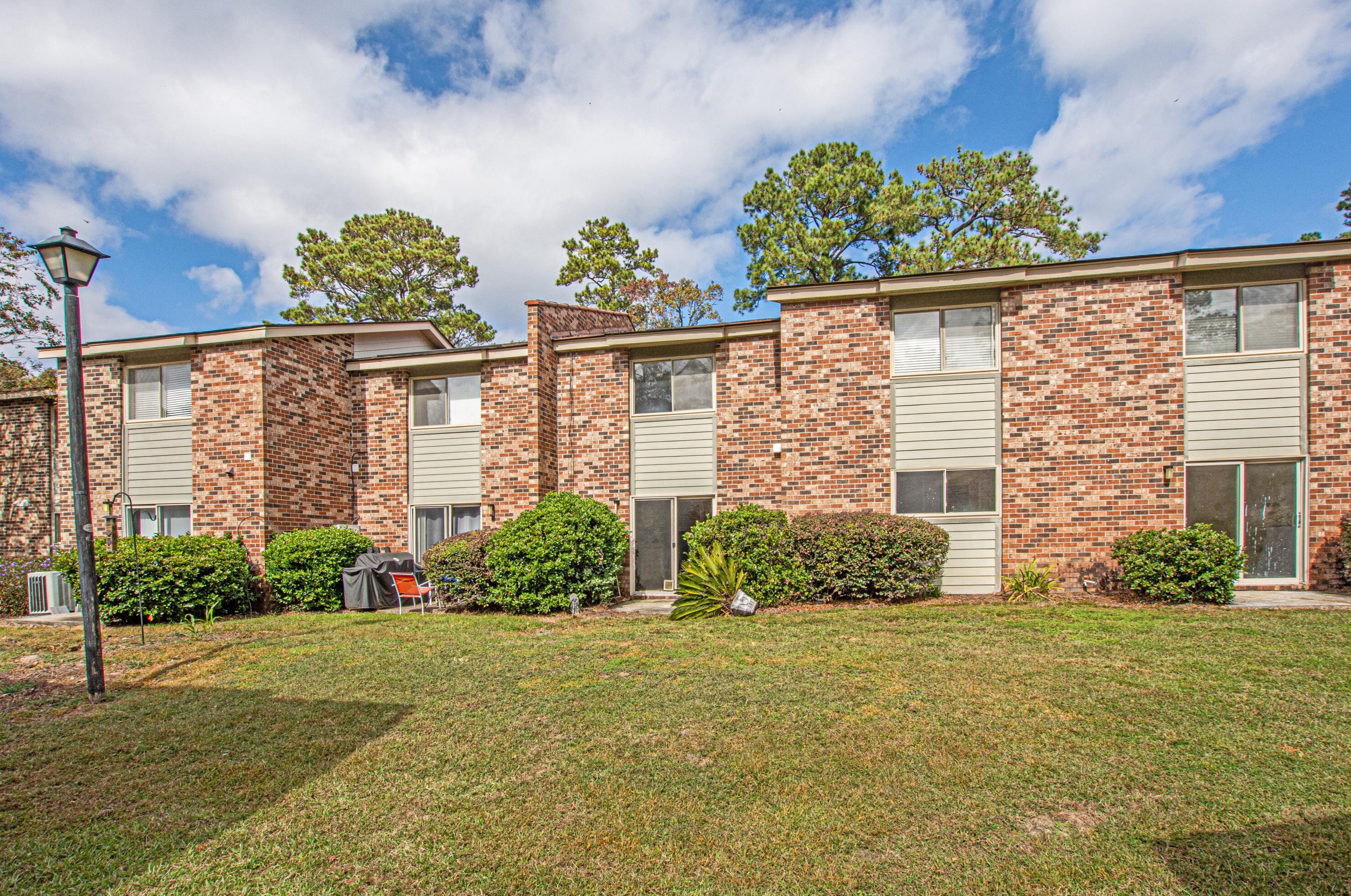 708 Andrea Ln, Charleston SC 29410-8630 exterior