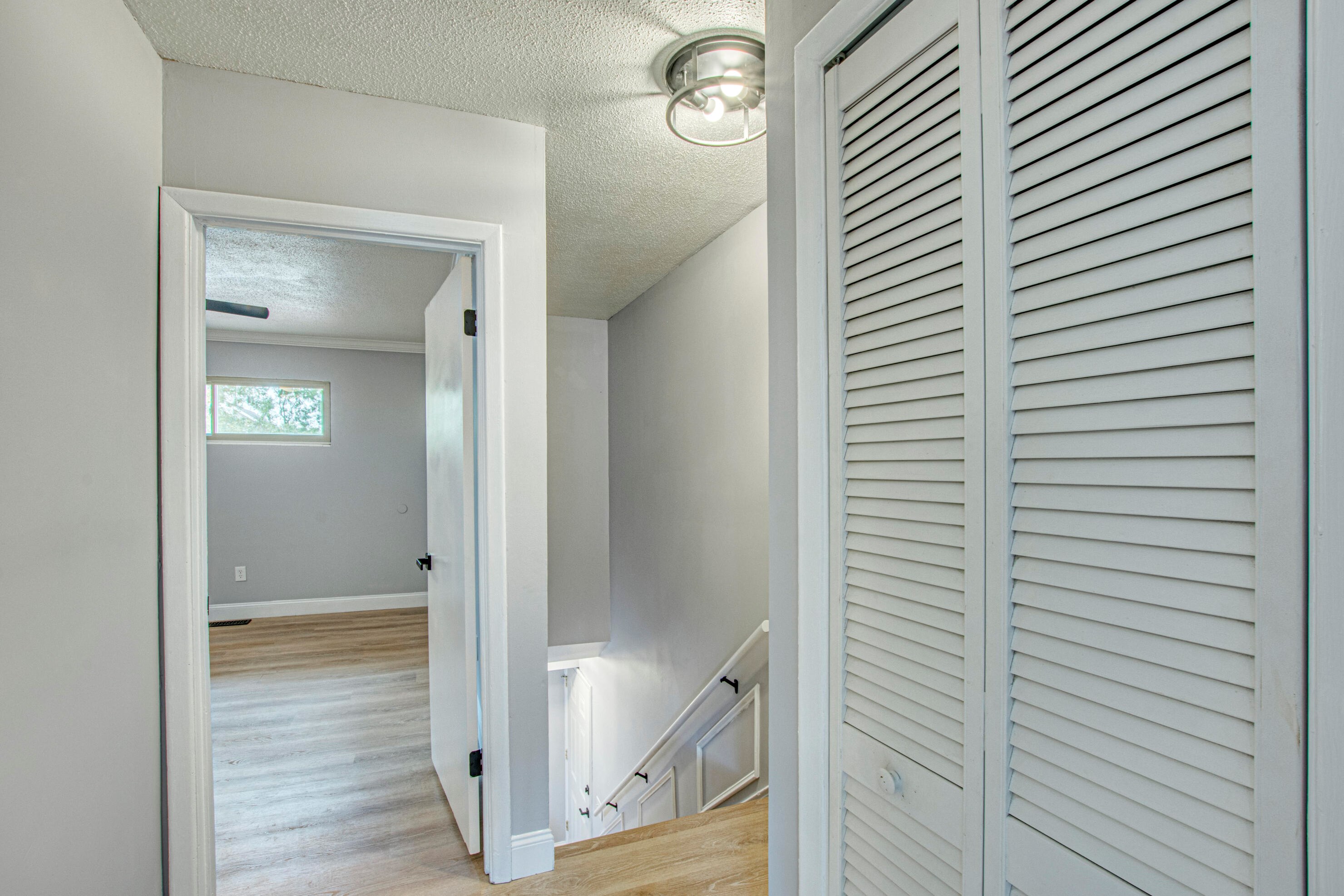 708 Andrea Ln, Charleston SC 29410-8630 exterior