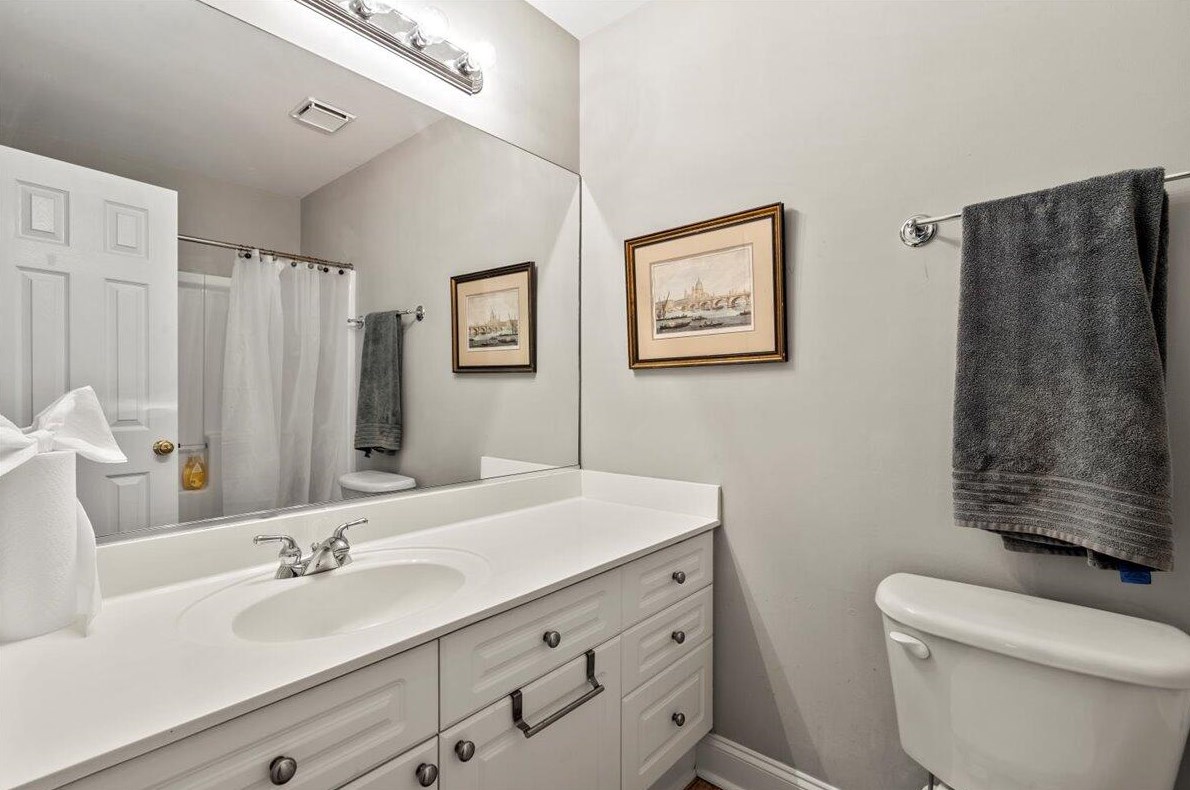 4975 Lk Palmetto Ln, Charleston SC 29418-5991 exterior