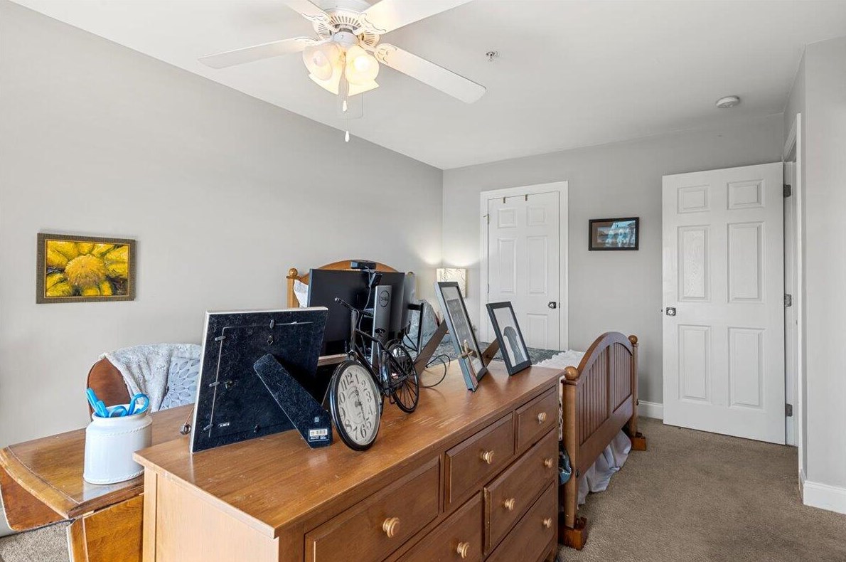 4975 Lk Palmetto Ln, Charleston SC 29418-5991 exterior