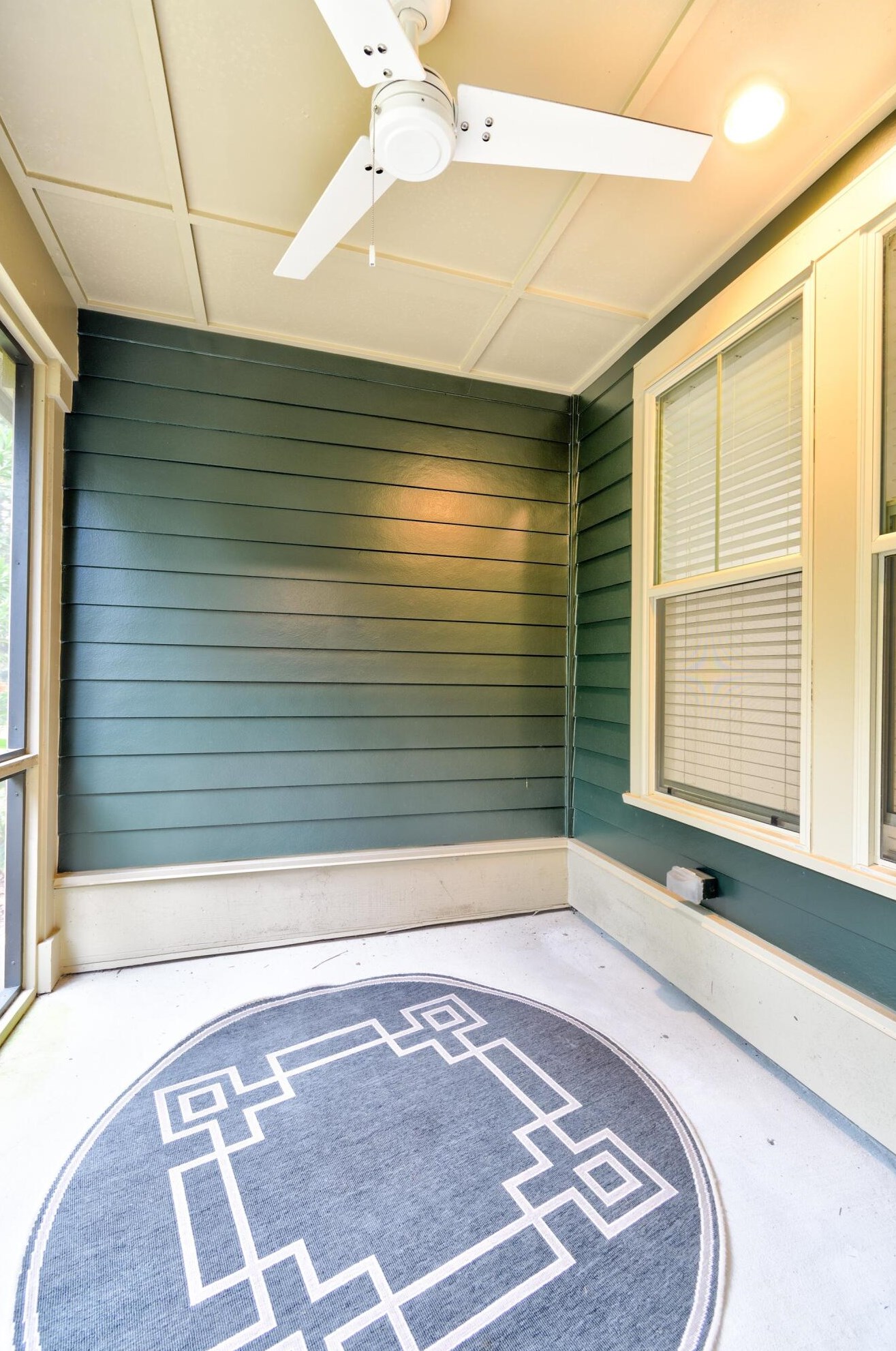 5520 Colonial Chatsworth Cir, Charleston SC  29418-2752 exterior