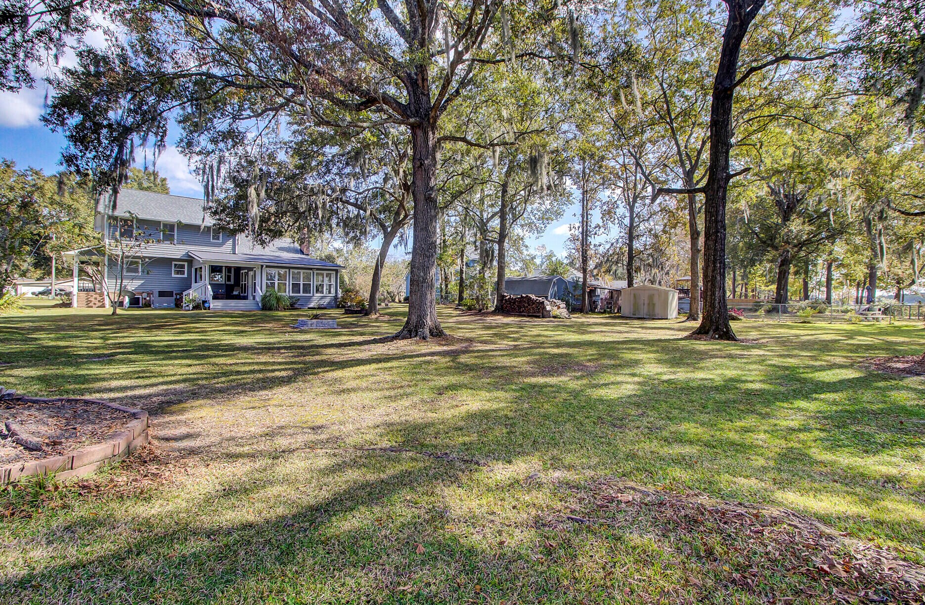 1703 Waterside Blvd, Moncks Corner SC  29461-7157 exterior
