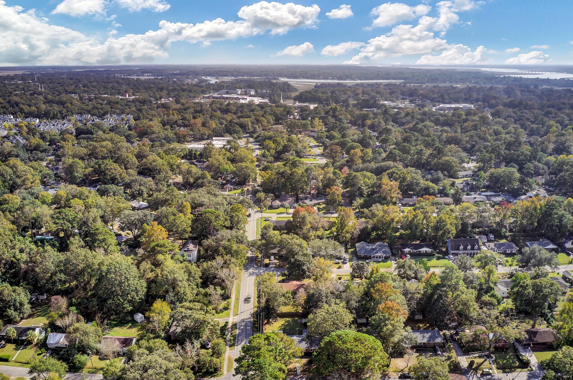 1103 Byron Rd, Charleston SC  29407-7011 exterior