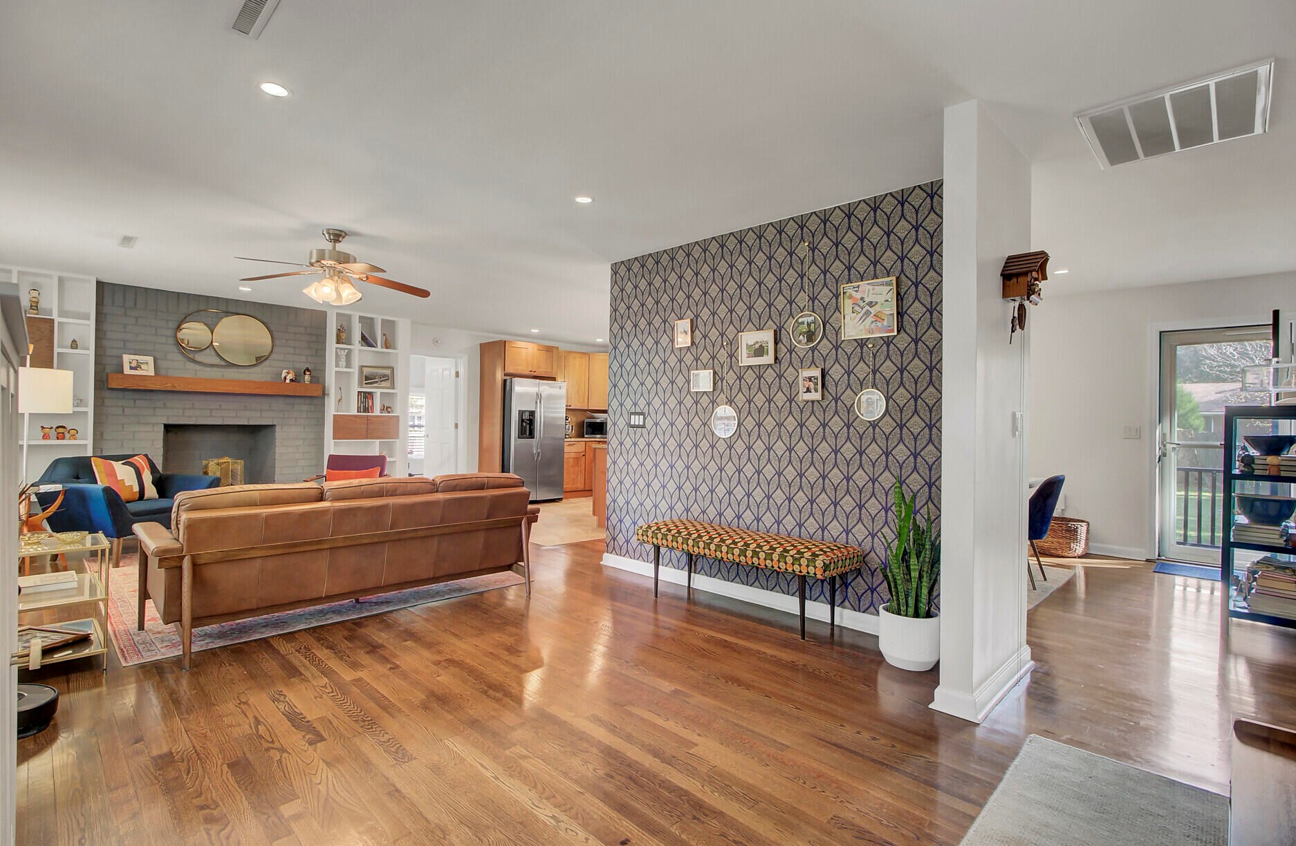 1103 Byron Rd, Charleston SC  29407-7011 exterior