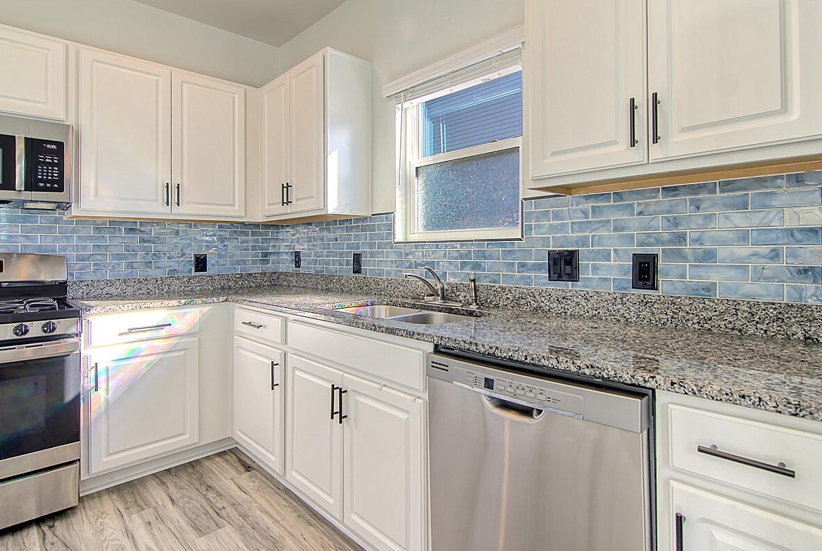 254 Hyrne Dr, Charleston SC  29445 exterior