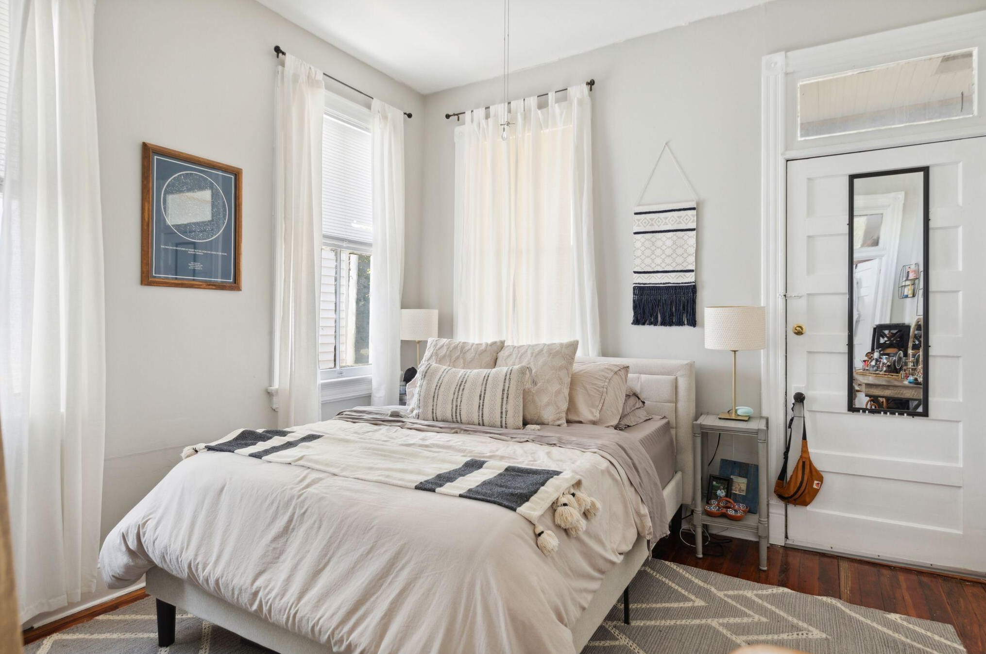 318 Sumter St, Charleston SC 29403-4612 exterior