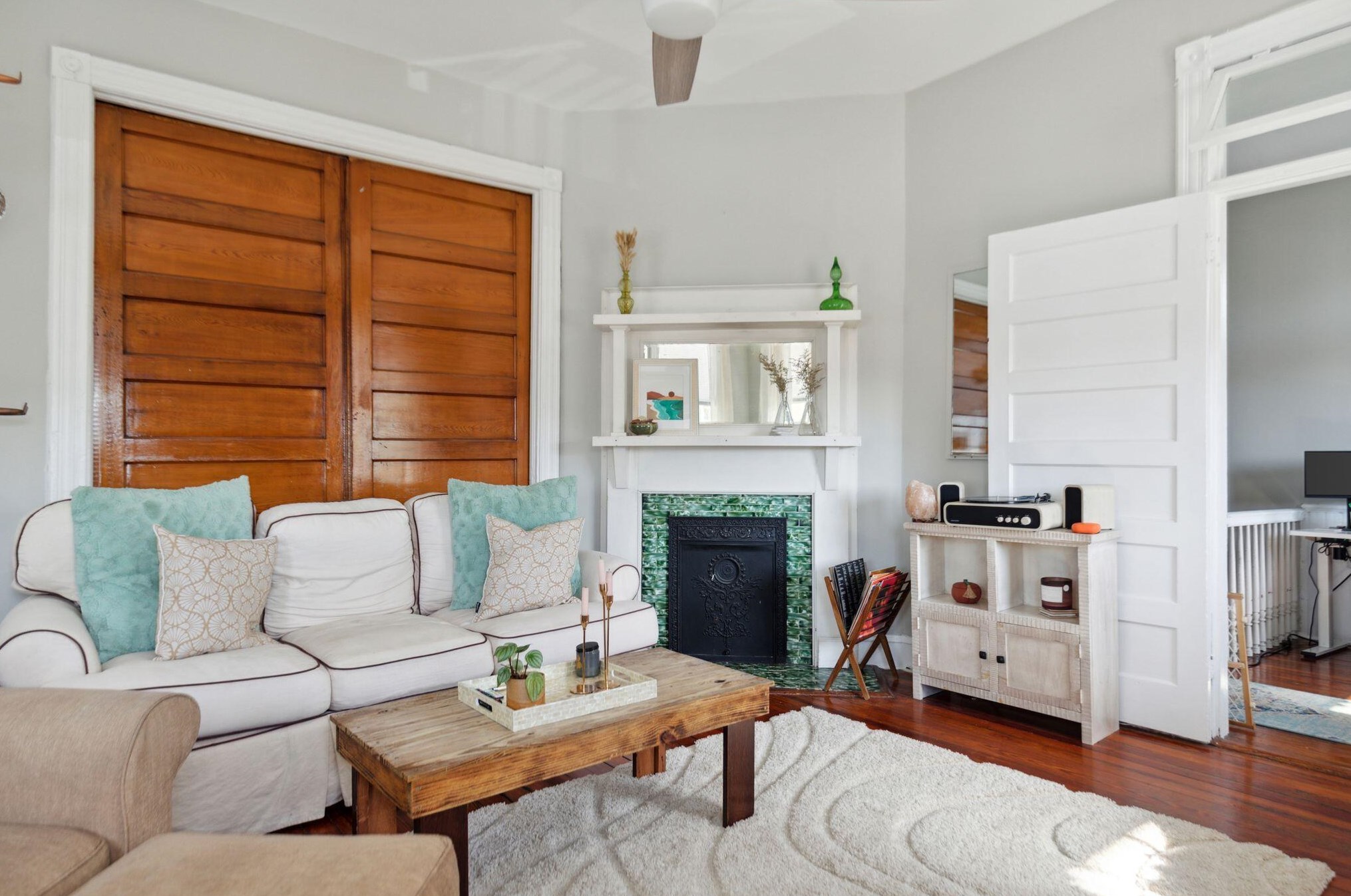 318 Sumter St, Charleston SC 29403-4612 exterior