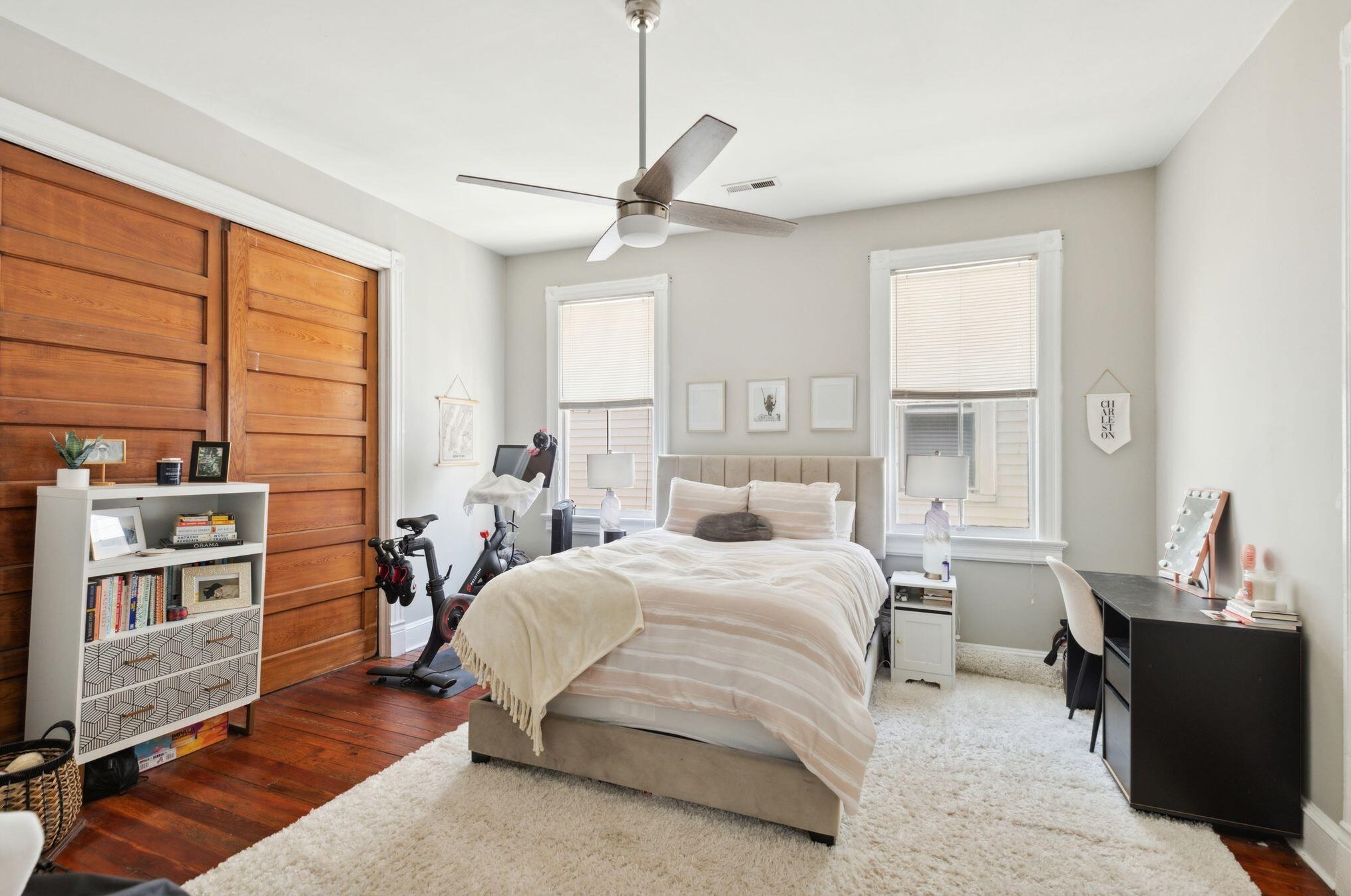 318 Sumter St, Charleston SC 29403-4612 exterior