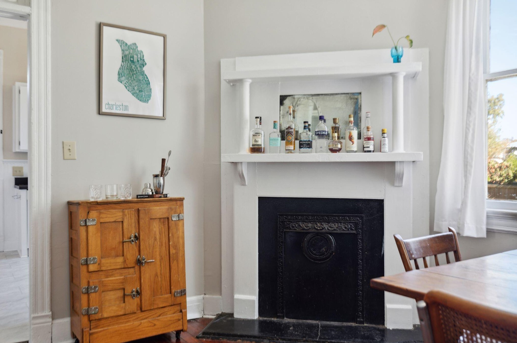 318 Sumter St, Charleston SC 29403-4612 exterior