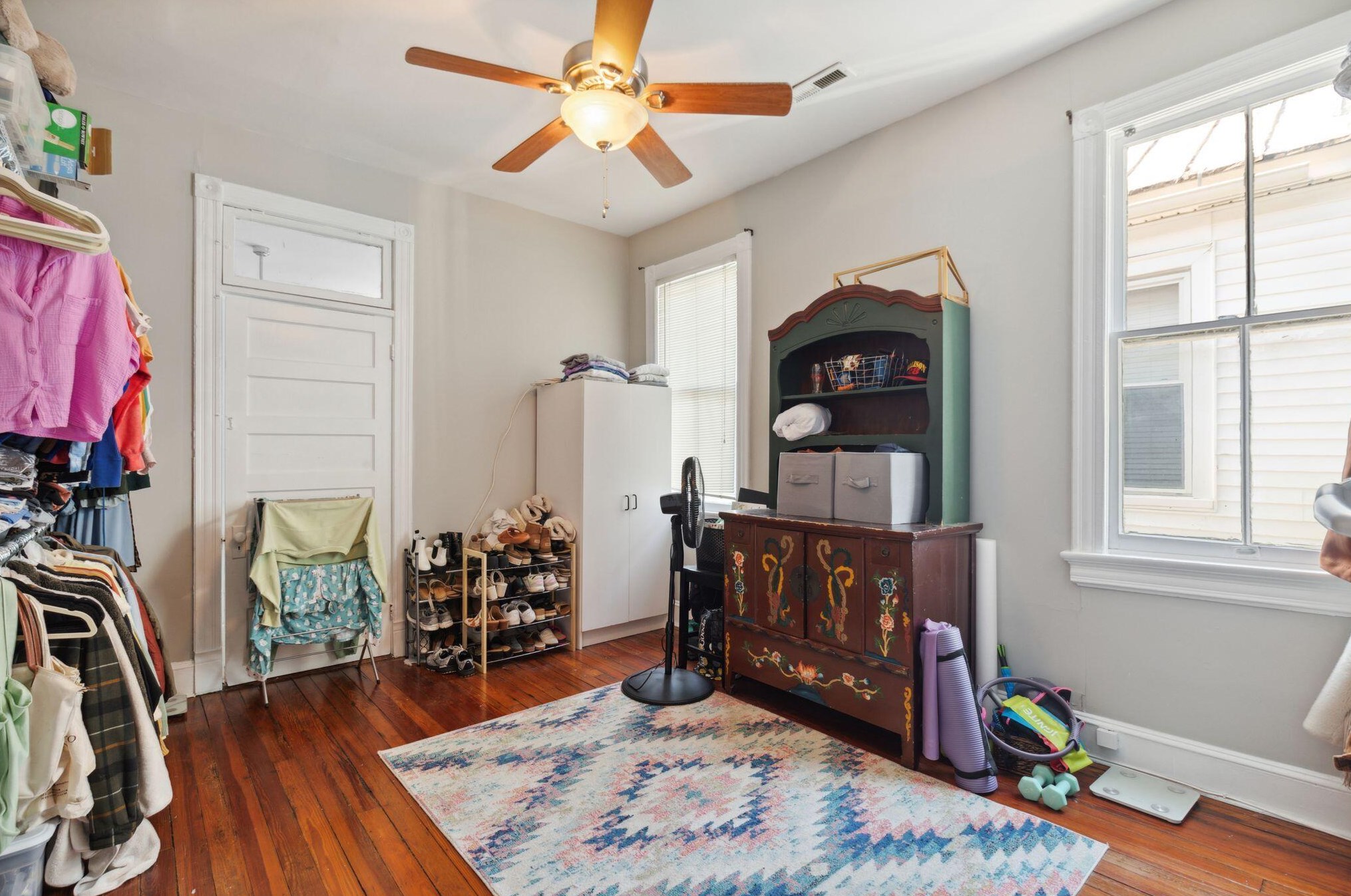 318 Sumter St, Charleston SC 29403-4612 exterior