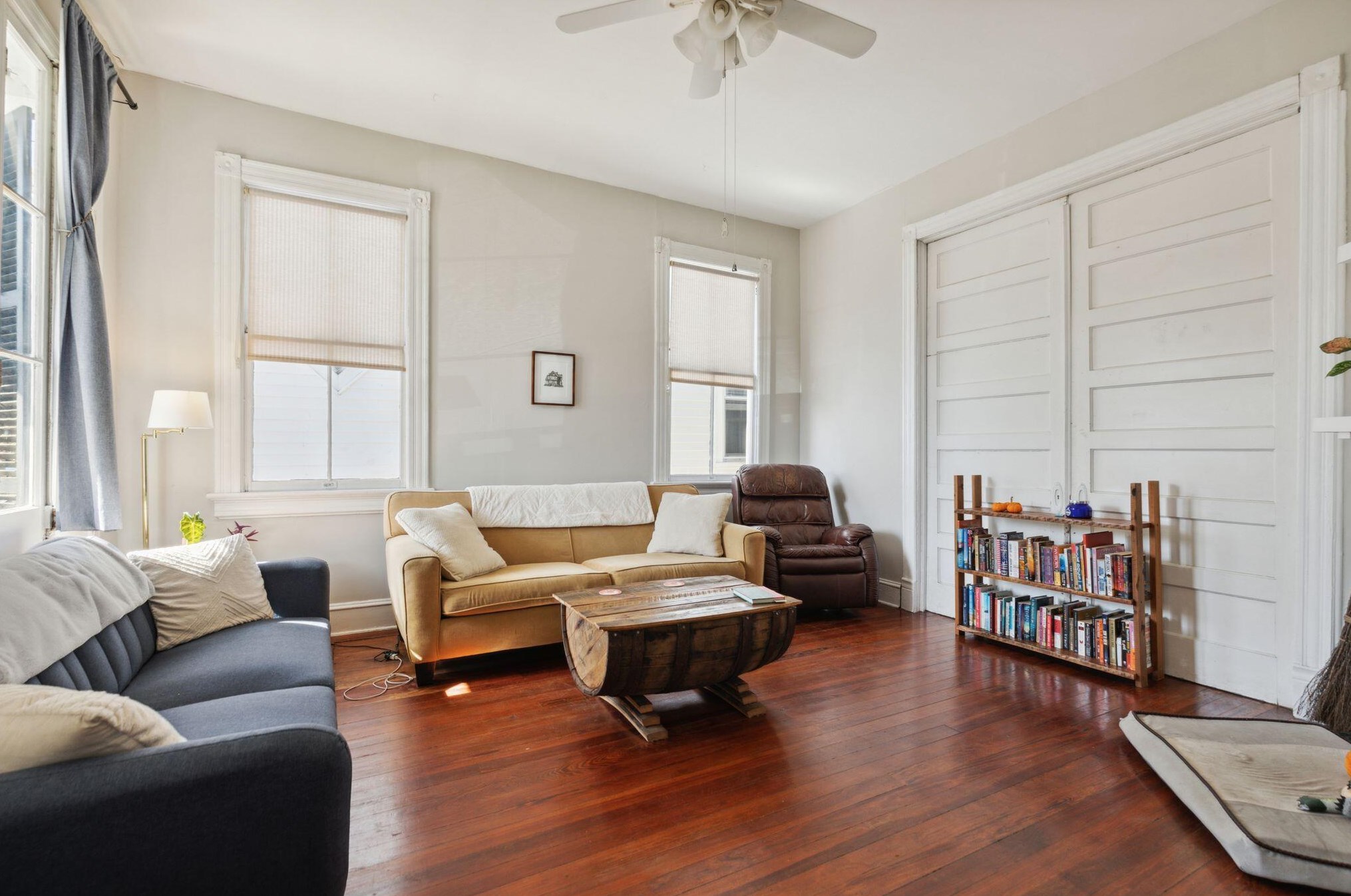 318 Sumter St, Charleston SC 29403-4612 exterior