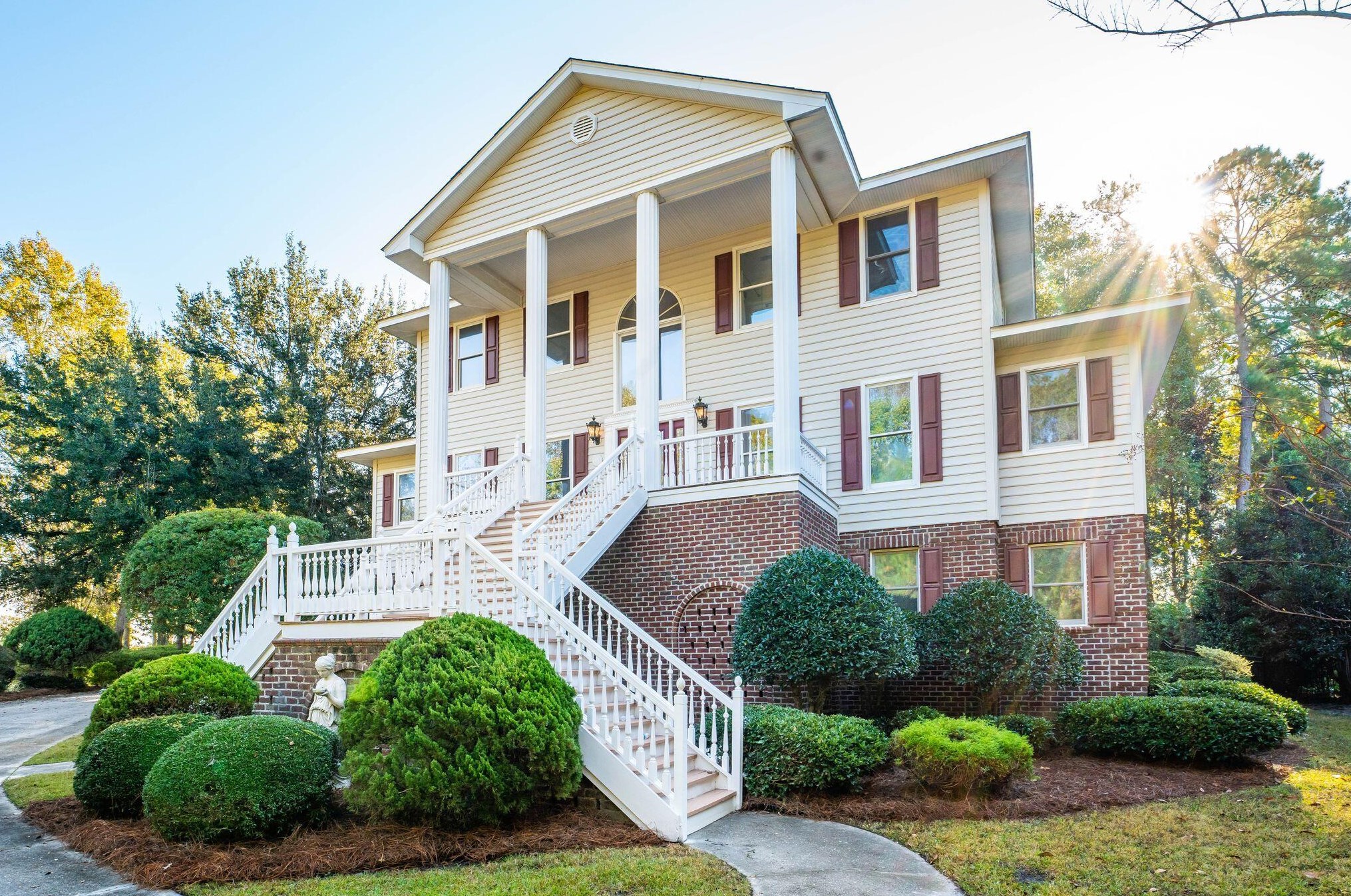 8666 Fairway Wood Dr, Charleston SC  29420-7420 exterior