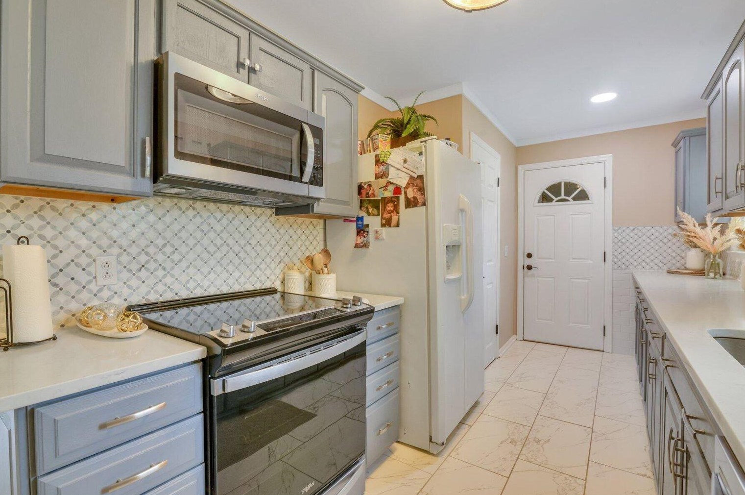 119 Winston Way, Charleston SC  29445-4843 exterior