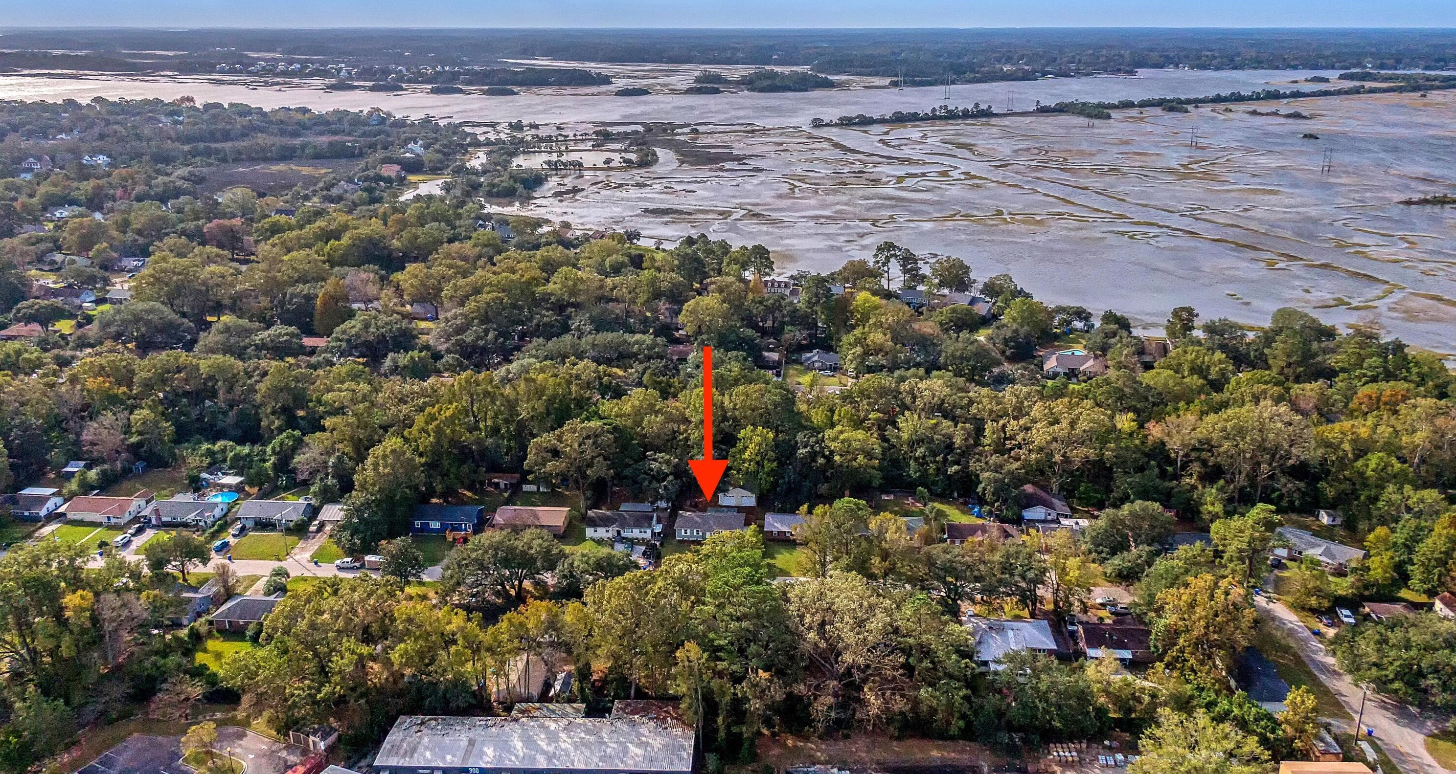 2471 Lantern St, Charleston SC  29414-4819 exterior