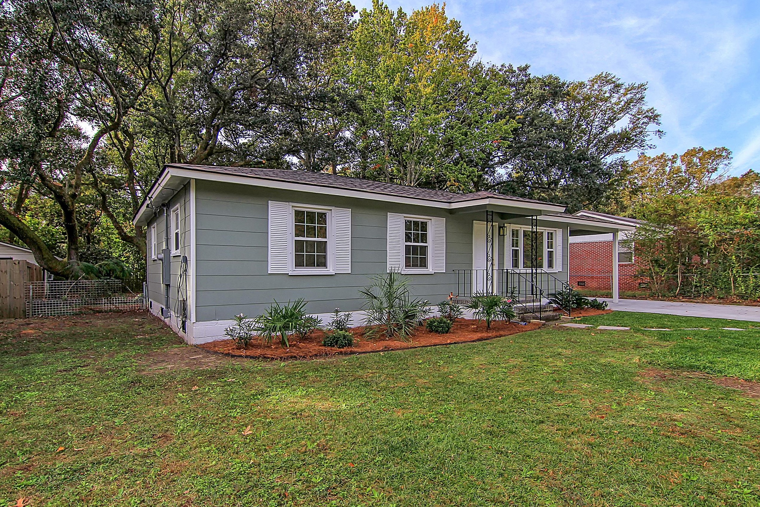 2471 Lantern St, Charleston SC  29414-4819 exterior