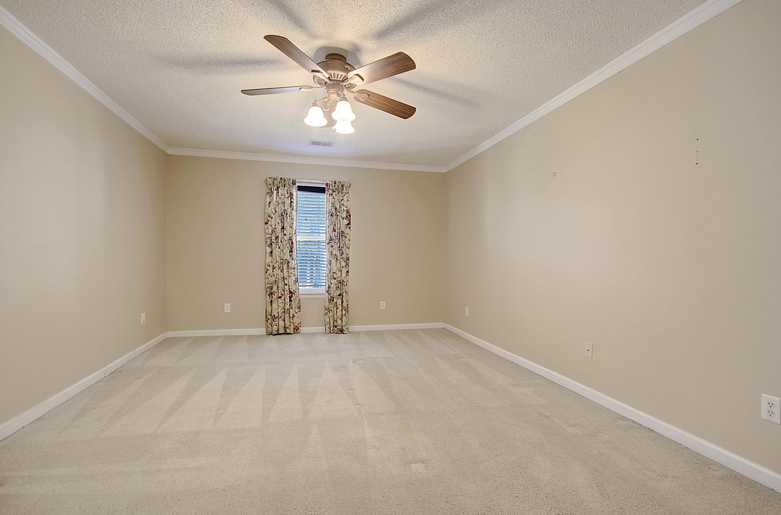 111 Chatfield Cir, Charleston SC 29445-7064 exterior