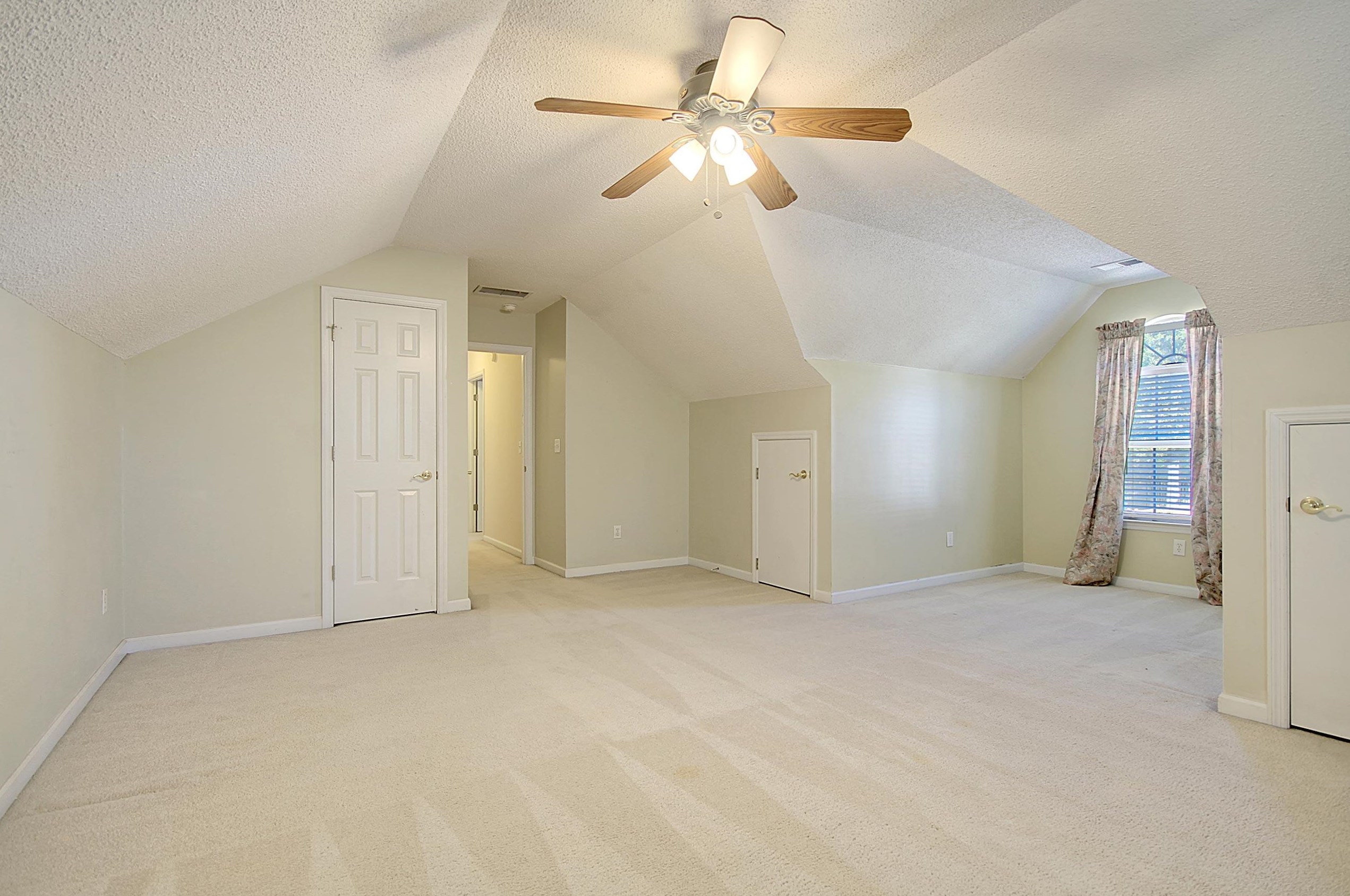 111 Chatfield Cir, Charleston SC 29445-7064 exterior