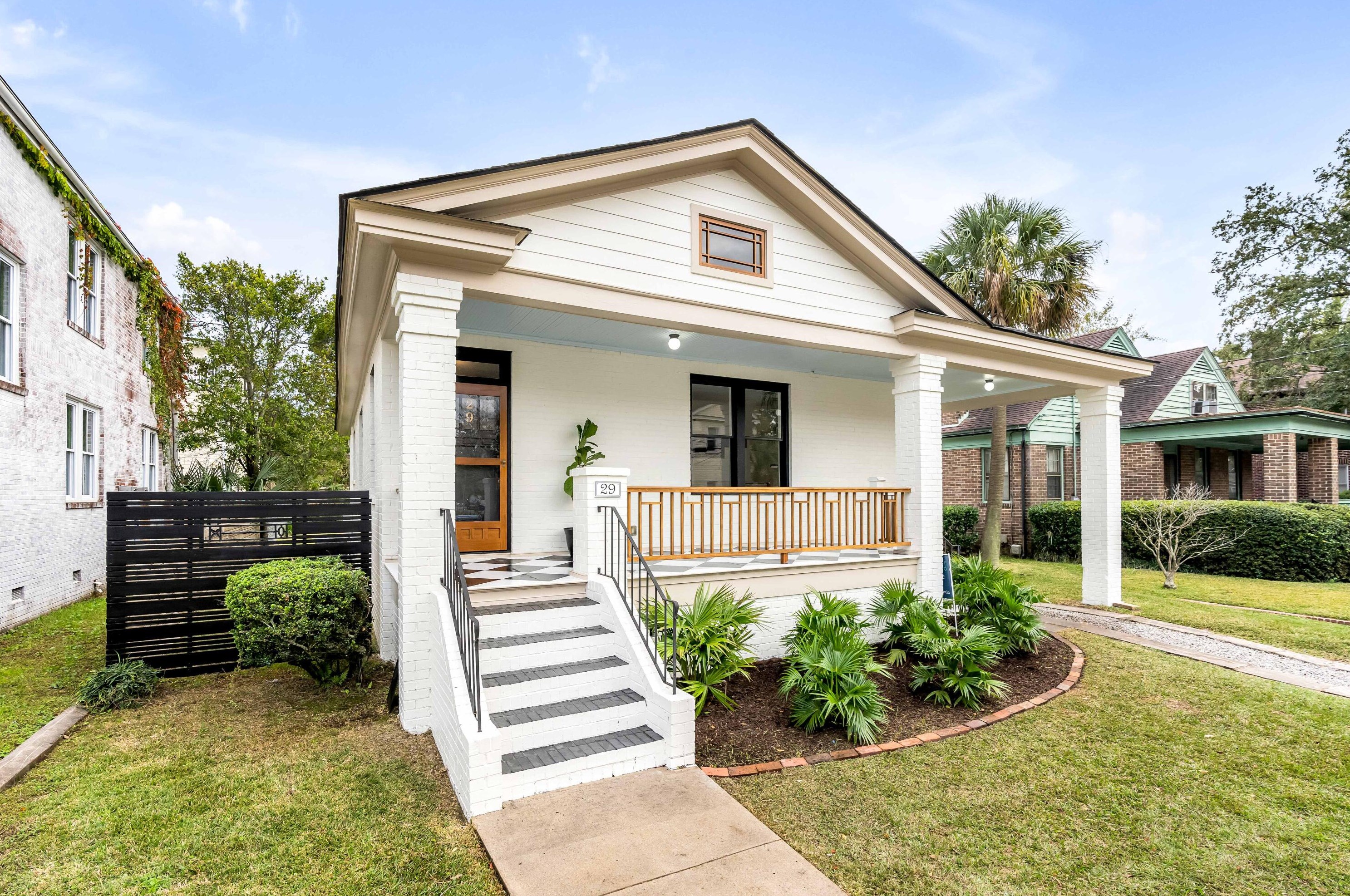 29 Race St, Charleston SC  29403-4634 exterior