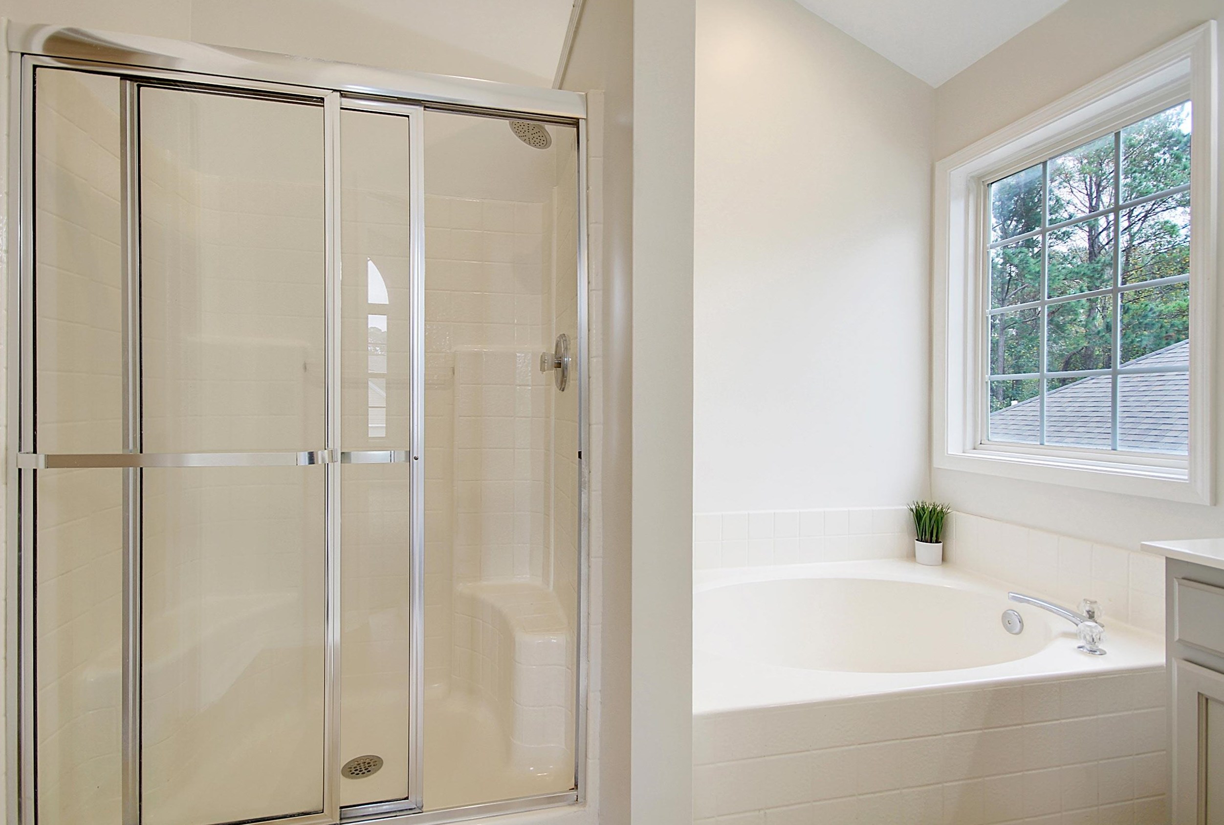 1432 Water Edge Dr, Charleston SC 29492-8012 exterior