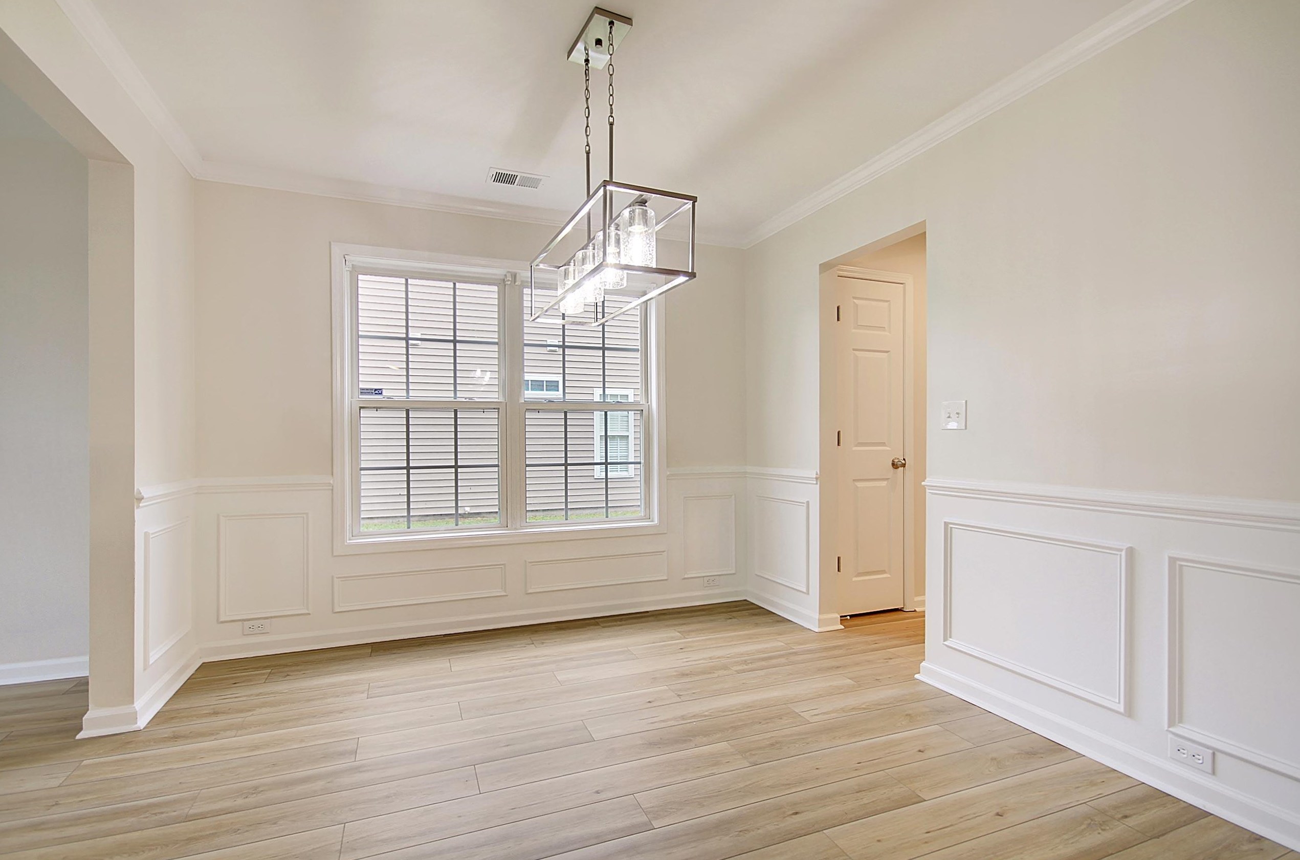 1432 Water Edge Dr, Charleston SC 29492-8012 exterior