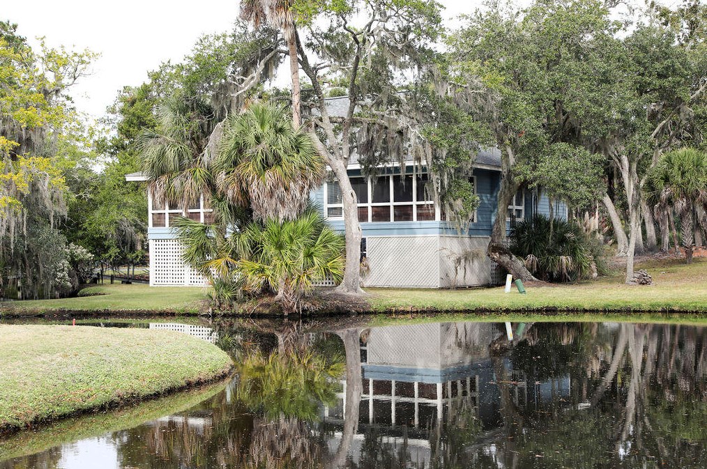 407 Sea Cloud Cir, Edisto SC  29438-3645 exterior