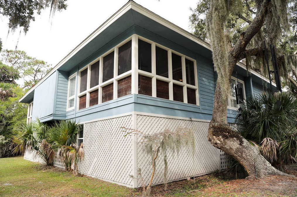 407 Sea Cloud Cir, Edisto SC  29438-3645 exterior