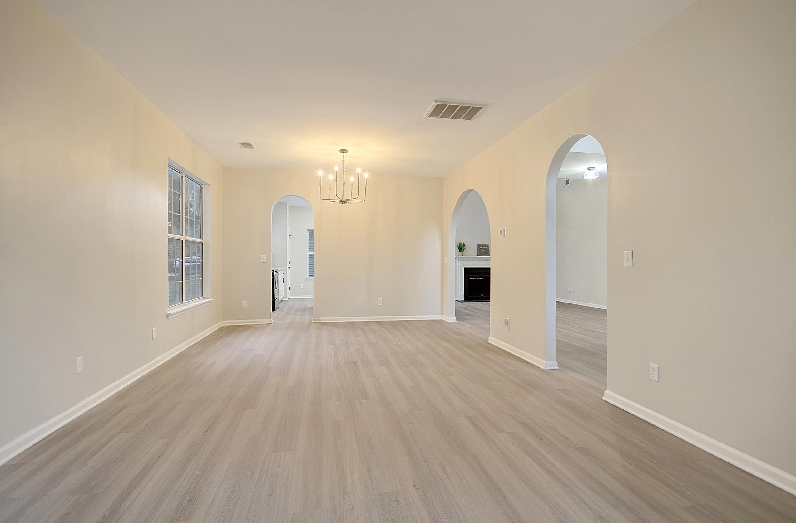8528 Falling Leaf Ln, Charleston SC  29420-6852 exterior