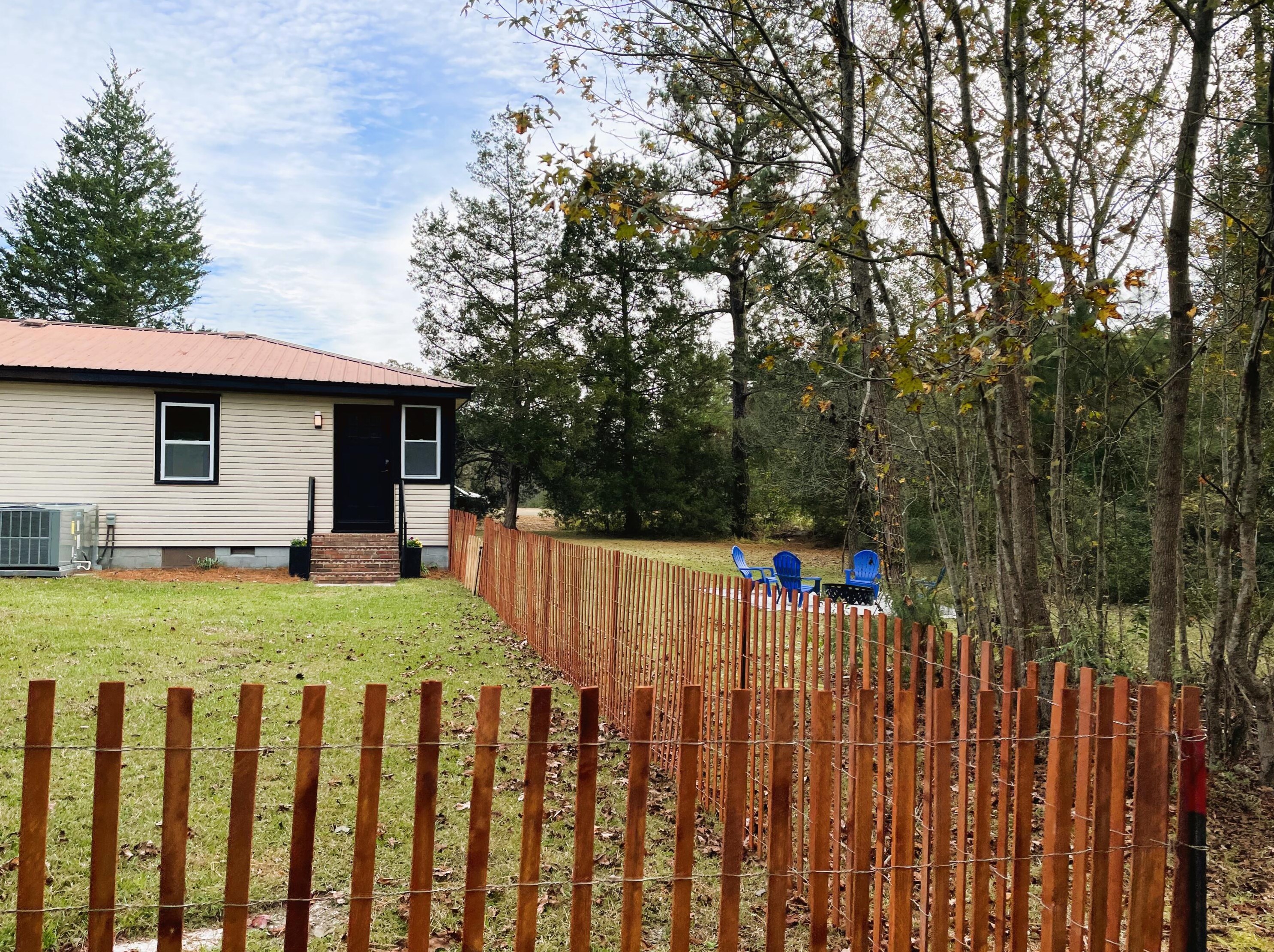 1371 Mount Carmel Rd, Walterboro SC  29488-6309 exterior