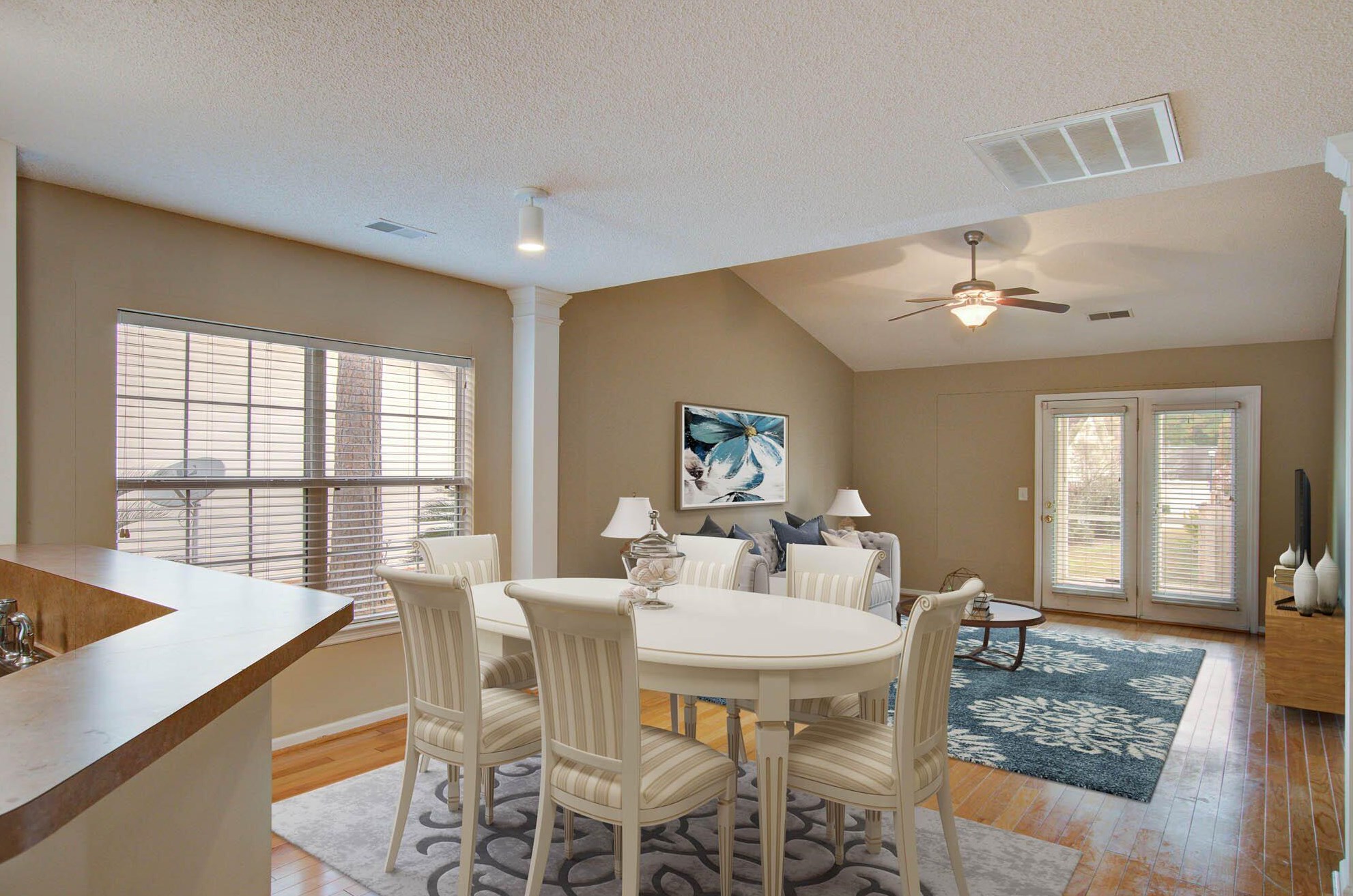 7329 Suncatcher Dr, Charleston SC  29410-8404 exterior